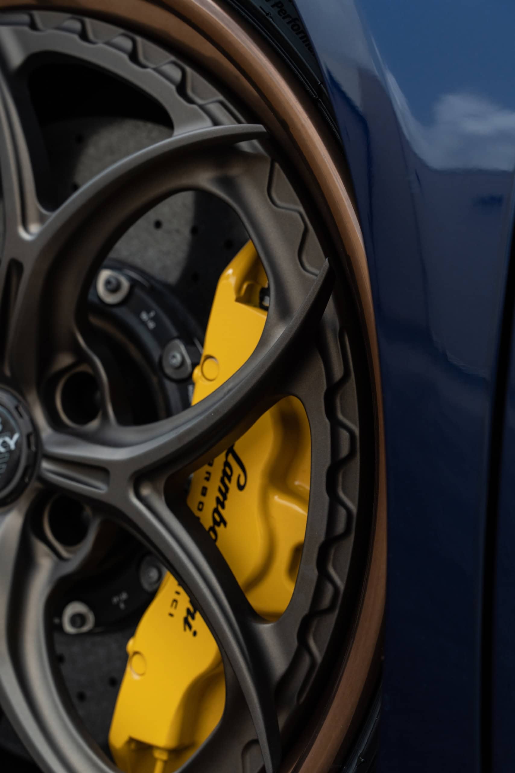 Photo 48 of Lamborghini Huracan Tecnica | Blu Grifo | on ANRKY S3-X0 | Satin Bronze