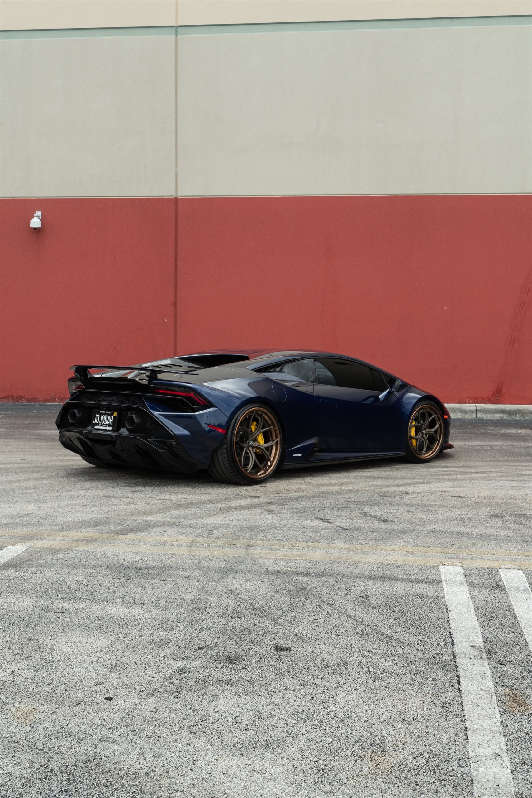Photo 25 of Lamborghini Huracan Tecnica | Blu Grifo | on ANRKY S3-X0 | Satin Bronze