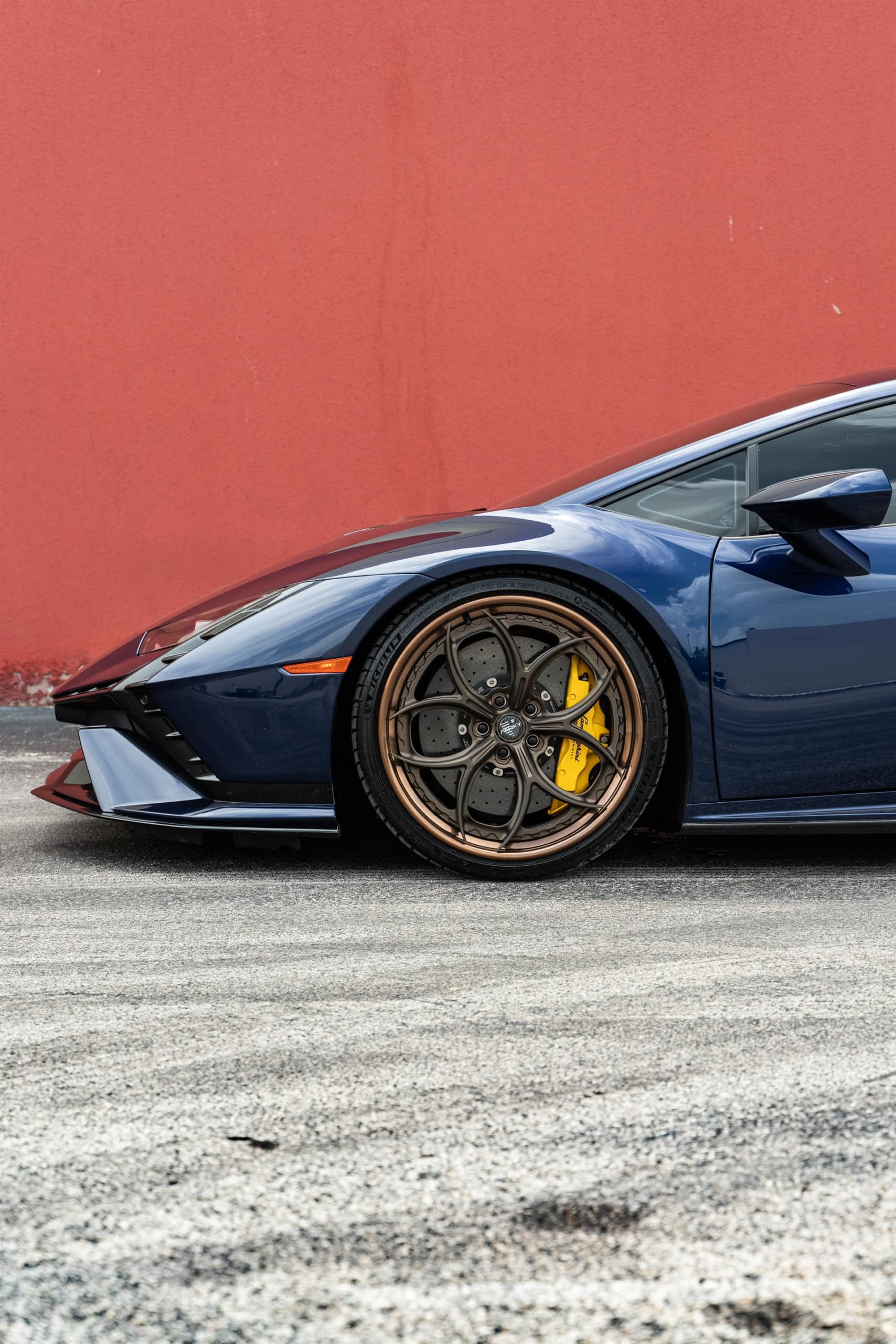 Photo 36 of Lamborghini Huracan Tecnica | Blu Grifo | on ANRKY S3-X0 | Satin Bronze