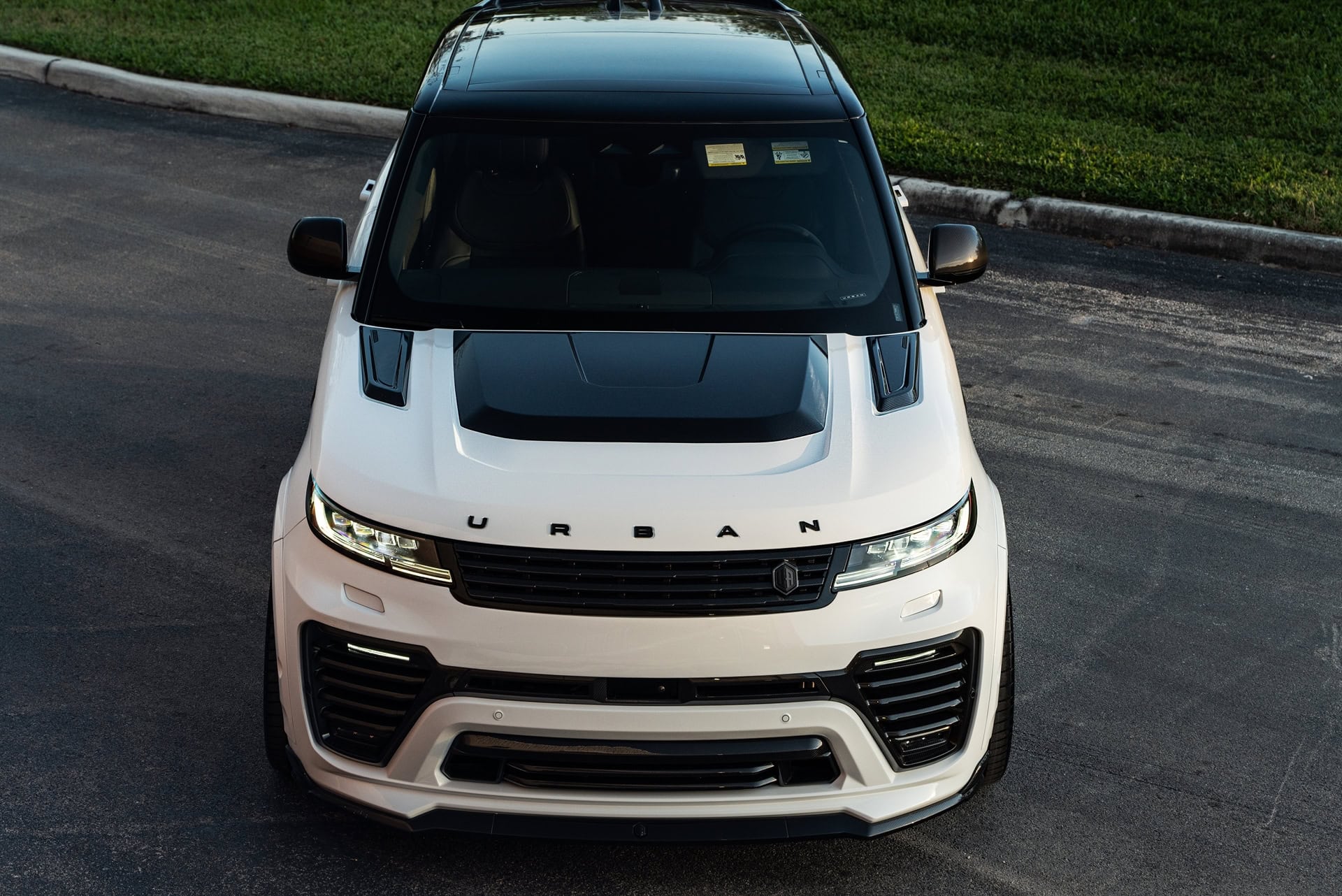 Photo 26 of Land Rover Range Rover on Urban Auto Body Kit and 1886 Wheels
