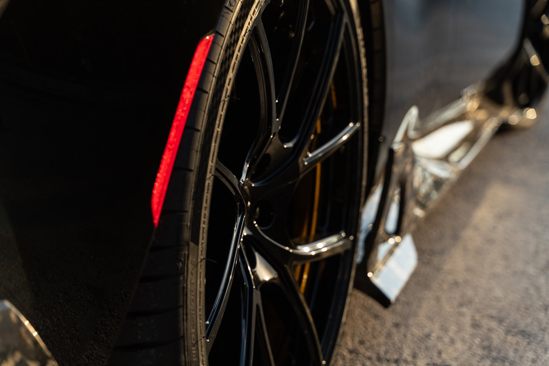 Photo 25 of Mansory 296 GTB | Nero | on Mansory YT.5 | Gloss Black