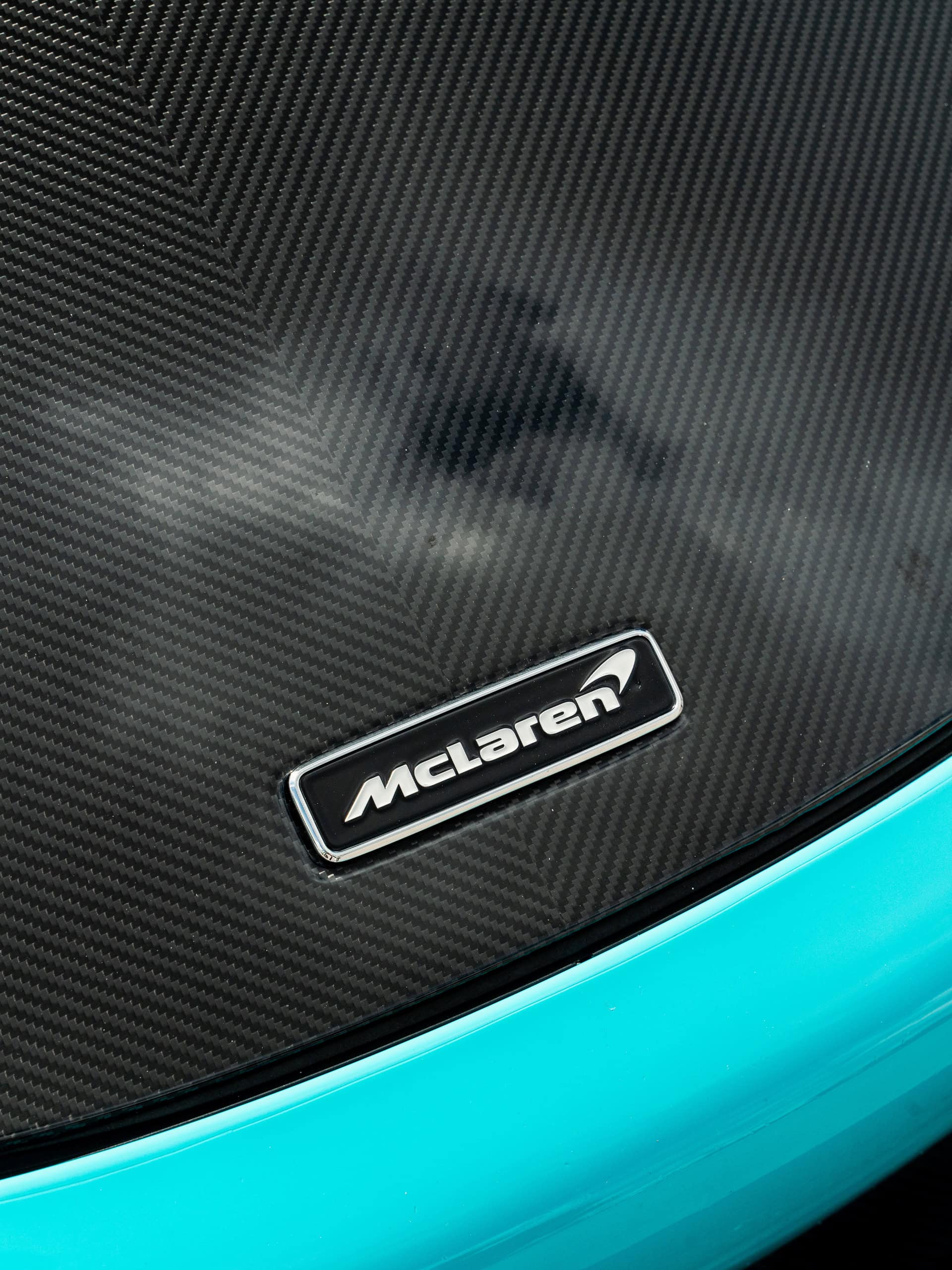 Photo 29 of McLaren 720 | | on 1886 XR018 | Satin Black
