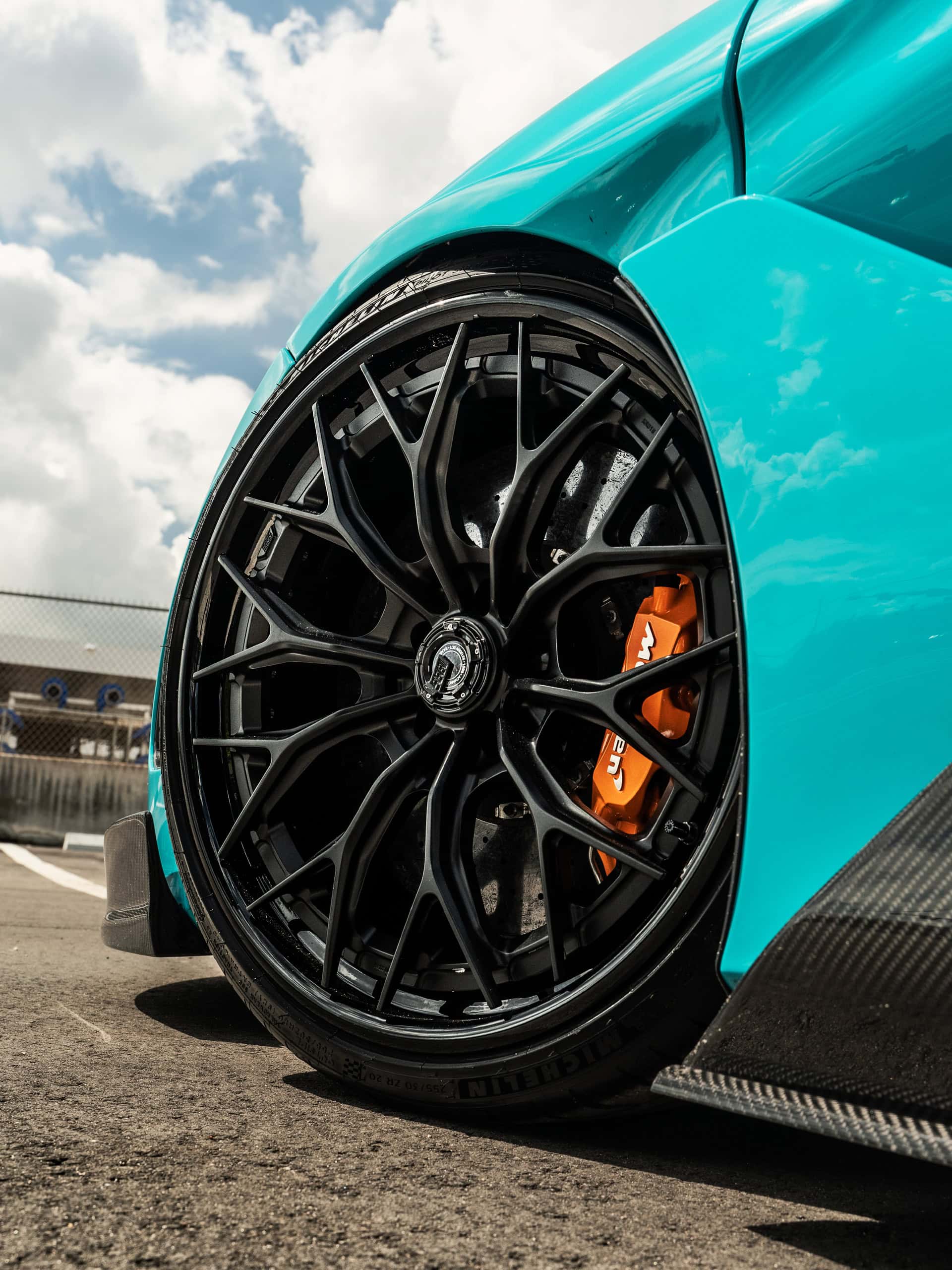 Photo 23 of McLaren 720 | | on 1886 XR018 | Satin Black