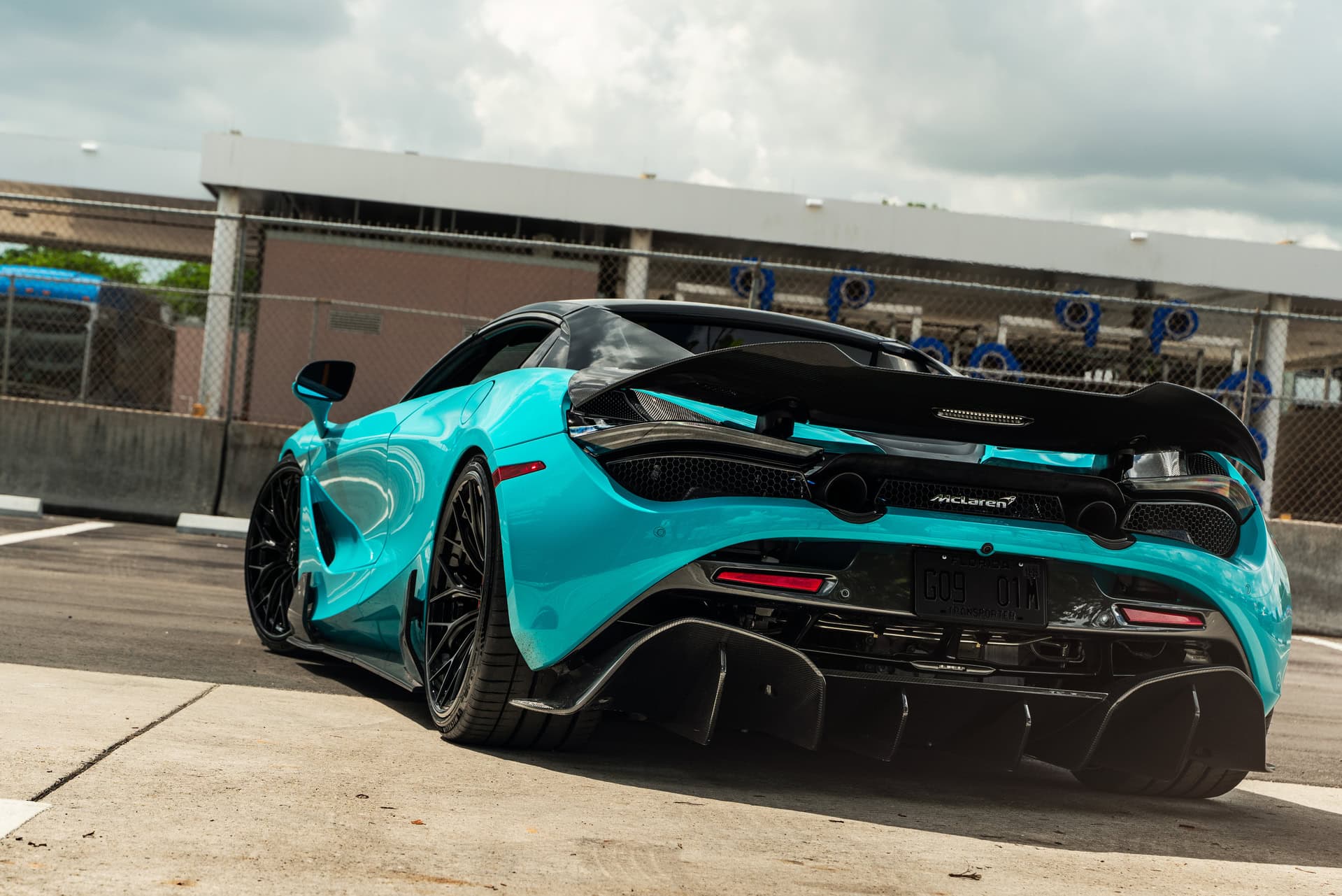 Photo 24 of McLaren 720 | | on 1886 XR018 | Satin Black