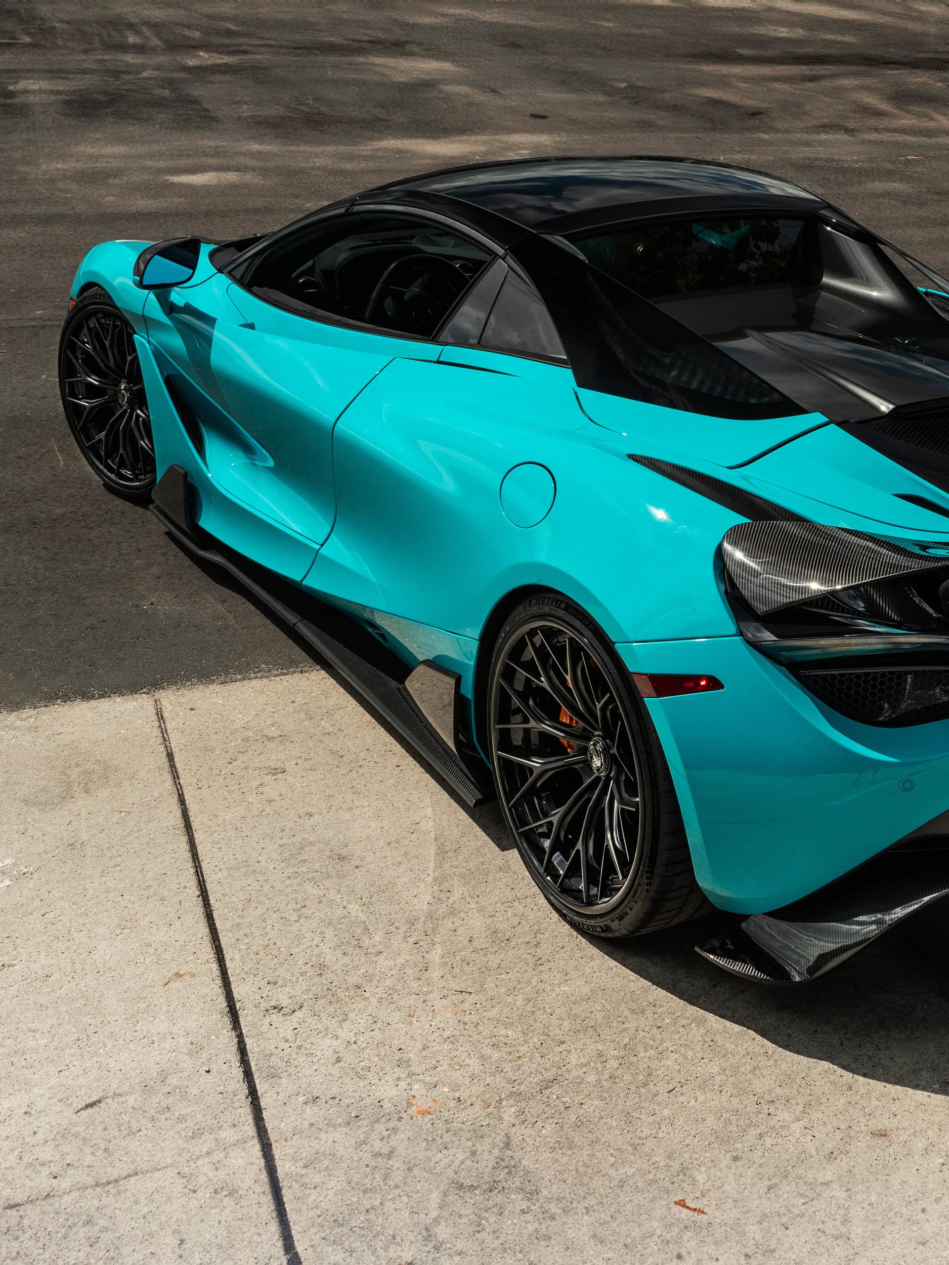 Photo 25 of McLaren 720 | | on 1886 XR018 | Satin Black