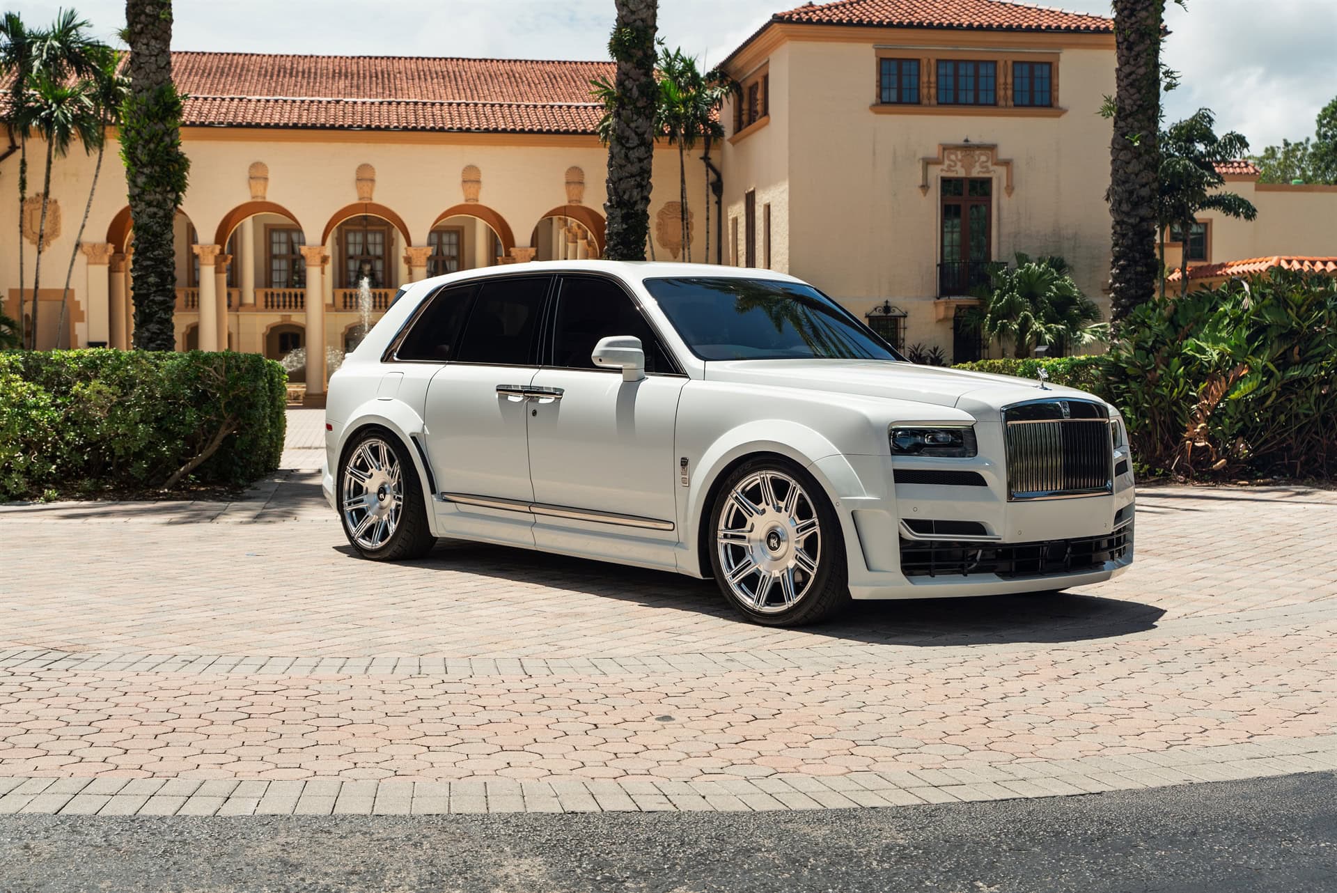 Photo 32 of Novitec Overdose Widebody SP2 Wheels | Rolls Royce Cullinan