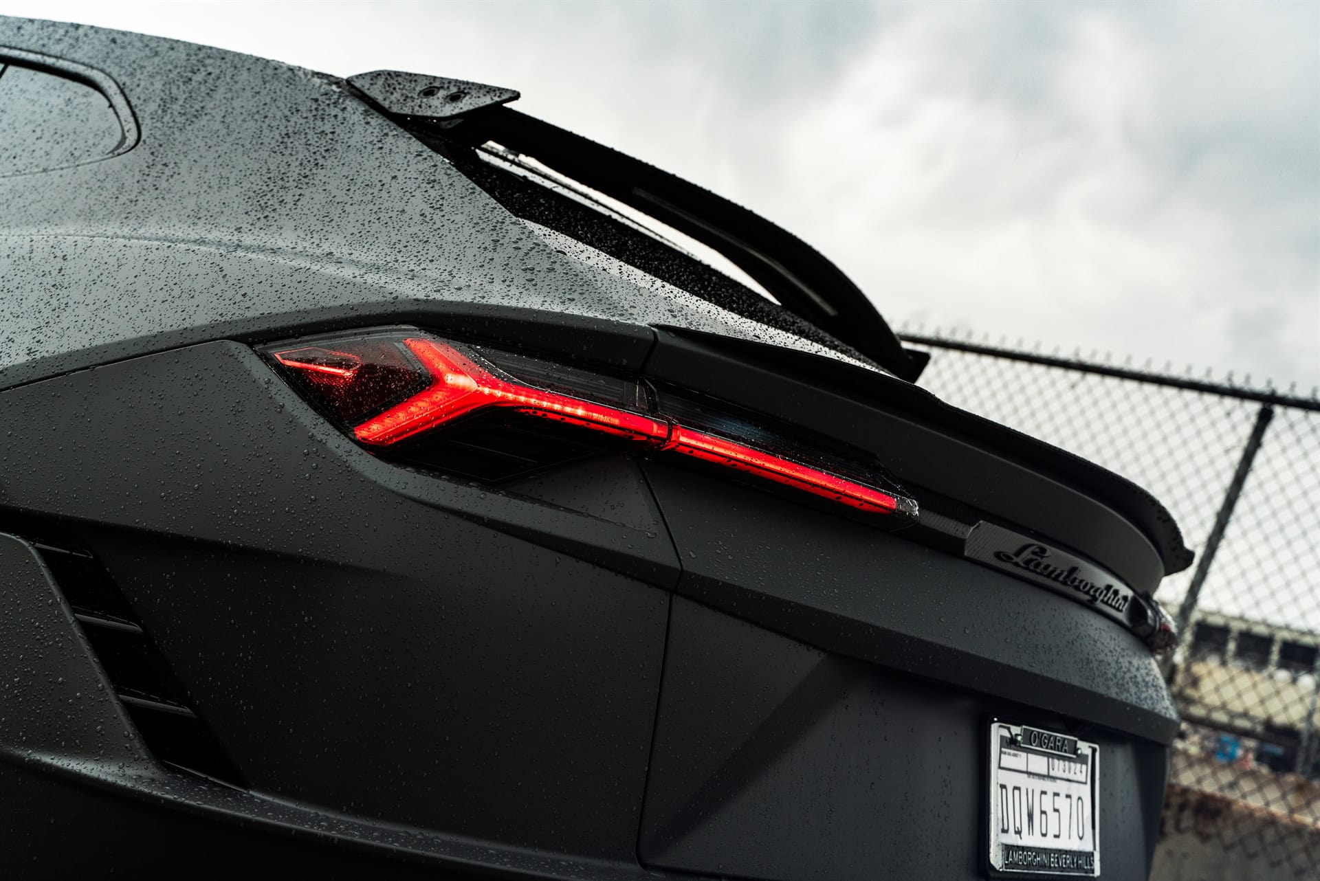 Photo 23 of Lamborghini Urus Performante | Grigio Telesto Matt | on 1886 S009 | Satin Black