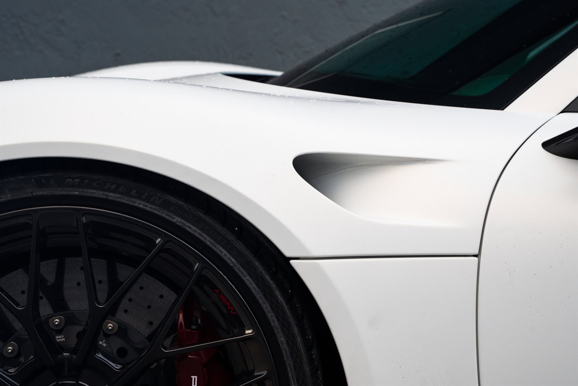 Porsche 918 Spyder – AN20 + AEROSport
