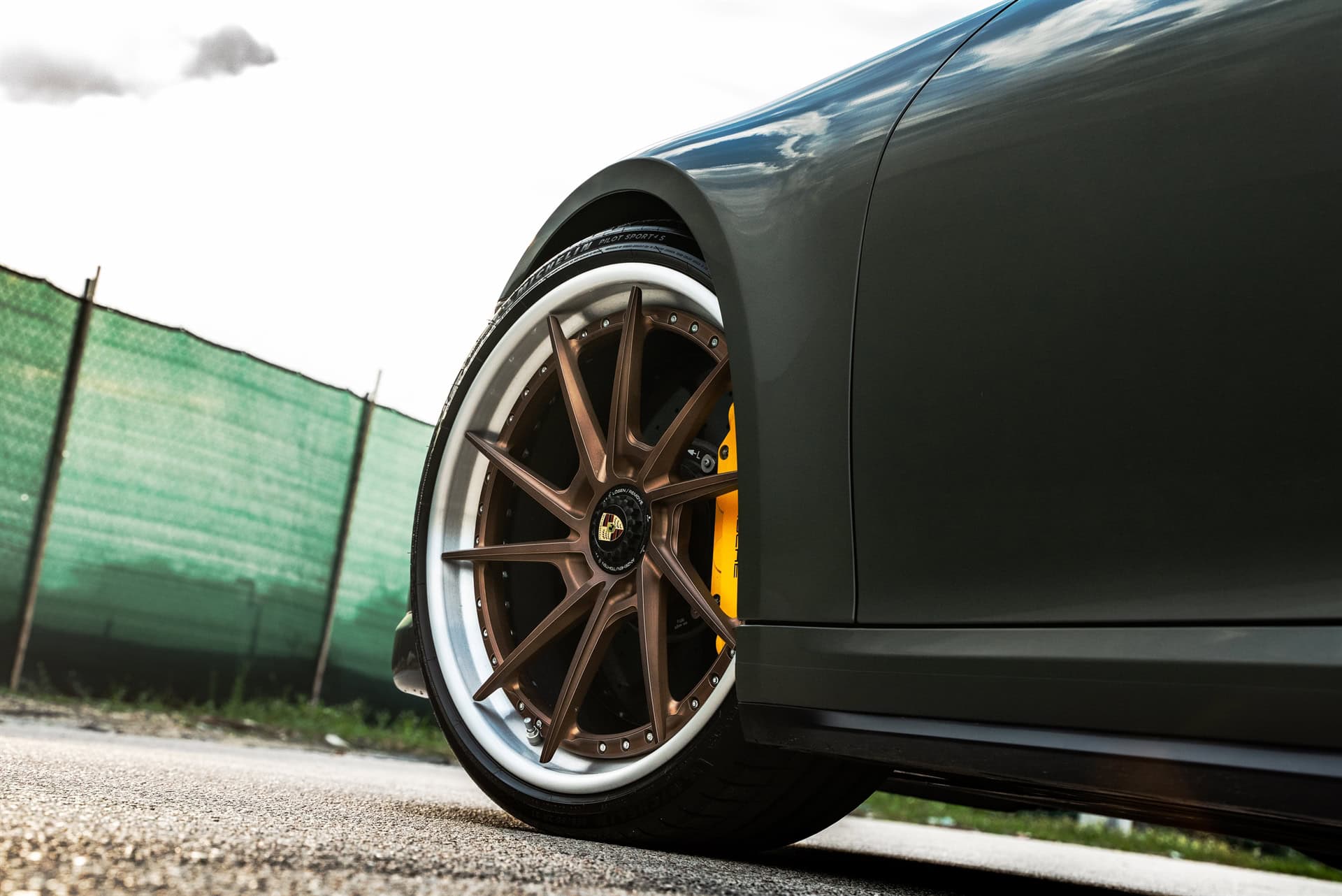ANRKY AN33 Bronze | Porsche 992 Turbo S