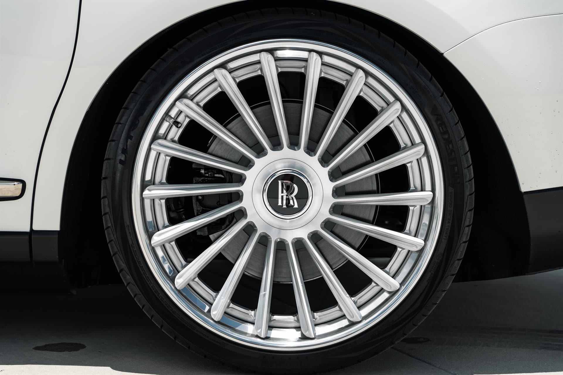 ANRKY RF-382 | Rolls-Royce Cullinan