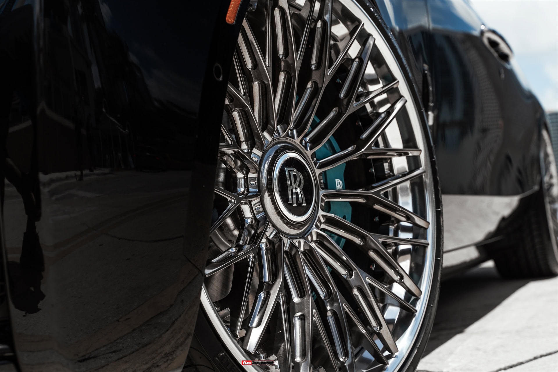AL13 R100 | Rolls-Royce Ghost Black Badge