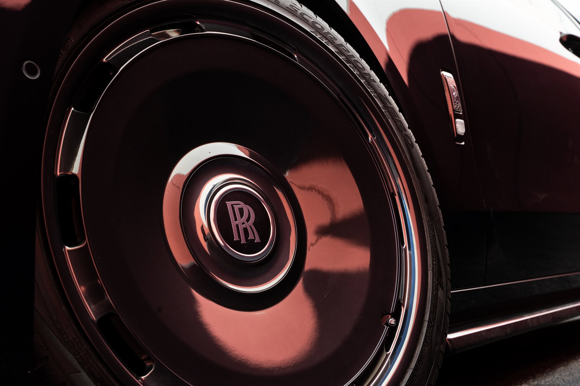 Urban Automotive Rolls-Royce Ghost | on Avant Garde AGL93 | Mirror Polished Smoke