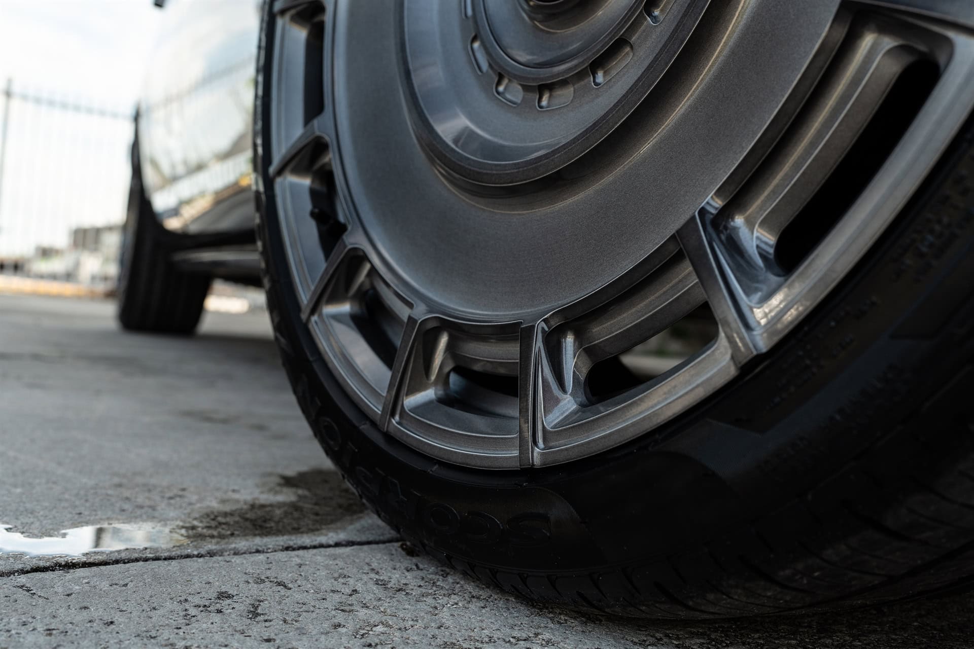 Range Rover on AG Wheels