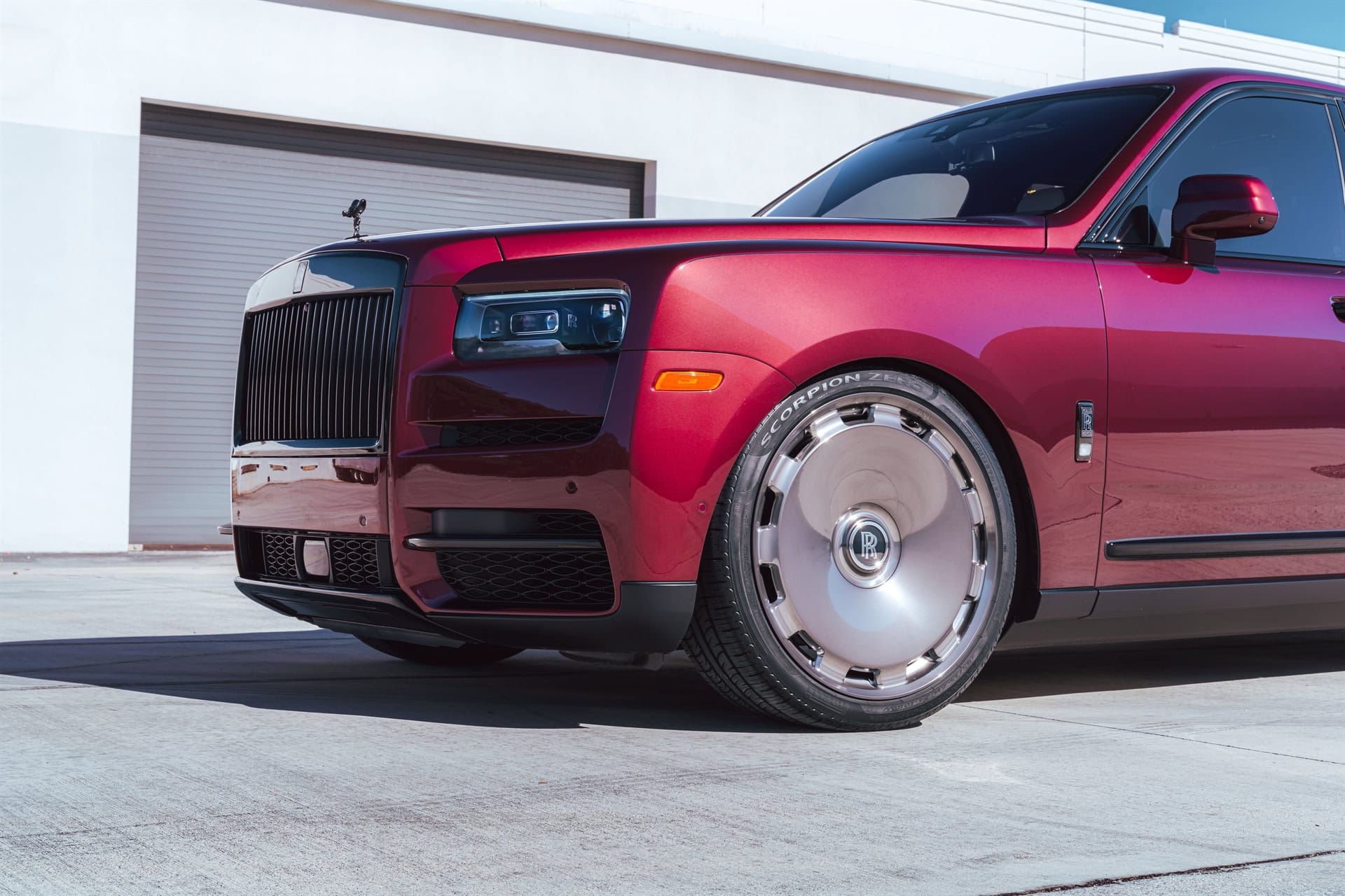 Photo 21 of Rolls Royce Cullinan on HRE L108M
