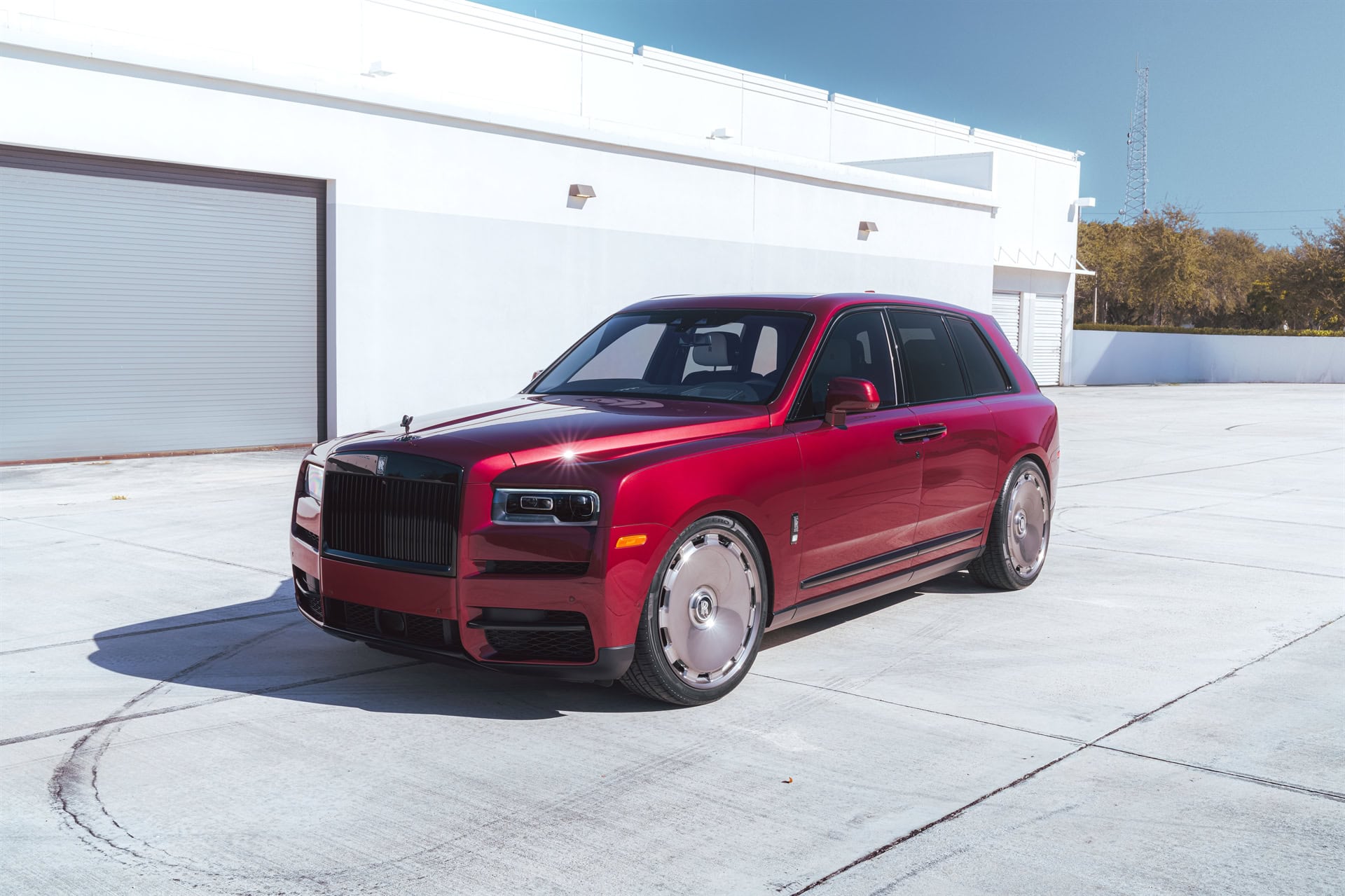 Photo 22 of Rolls Royce Cullinan on HRE L108M