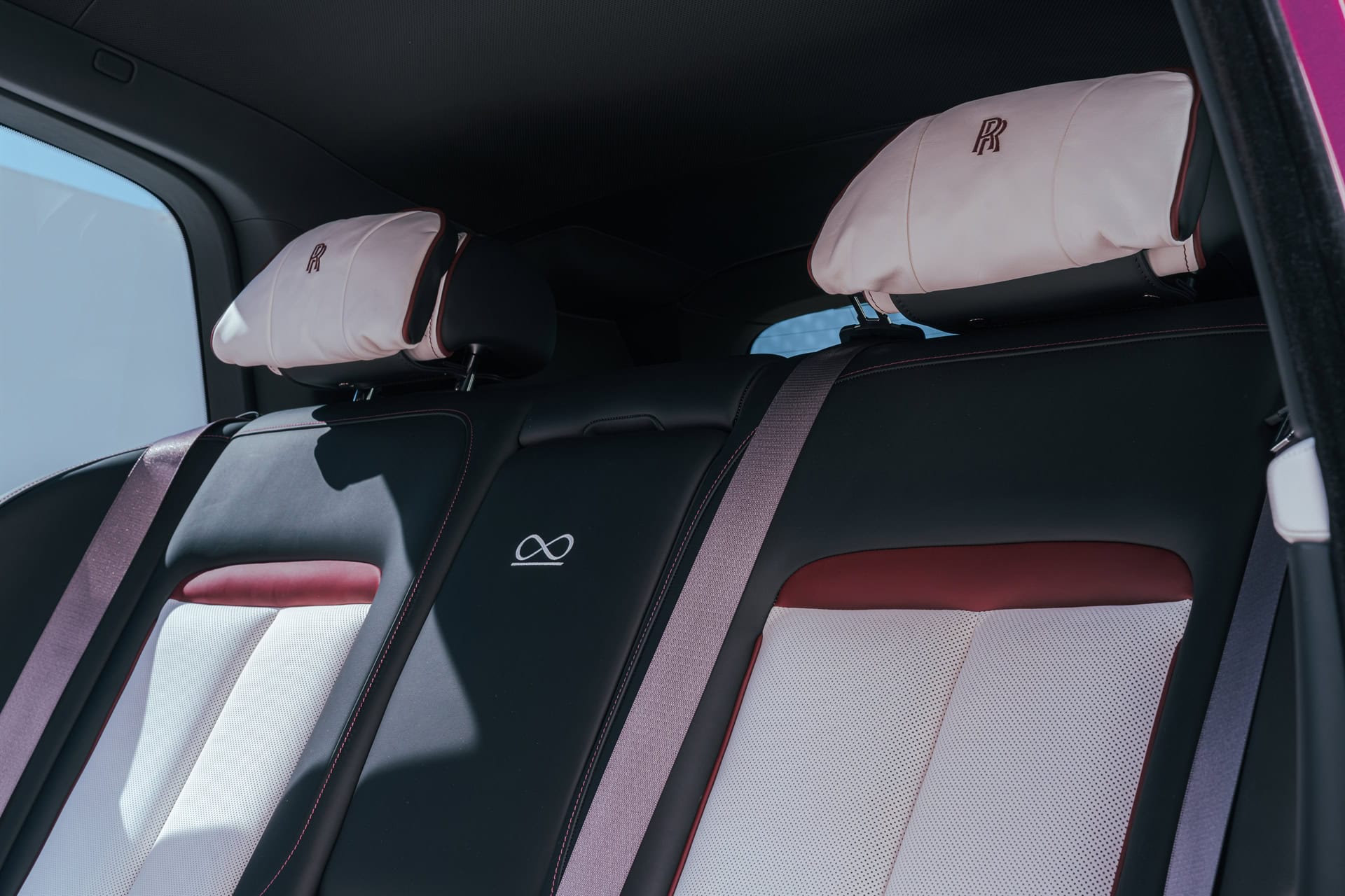 Rolls Royce Cullinan on HRE L108M