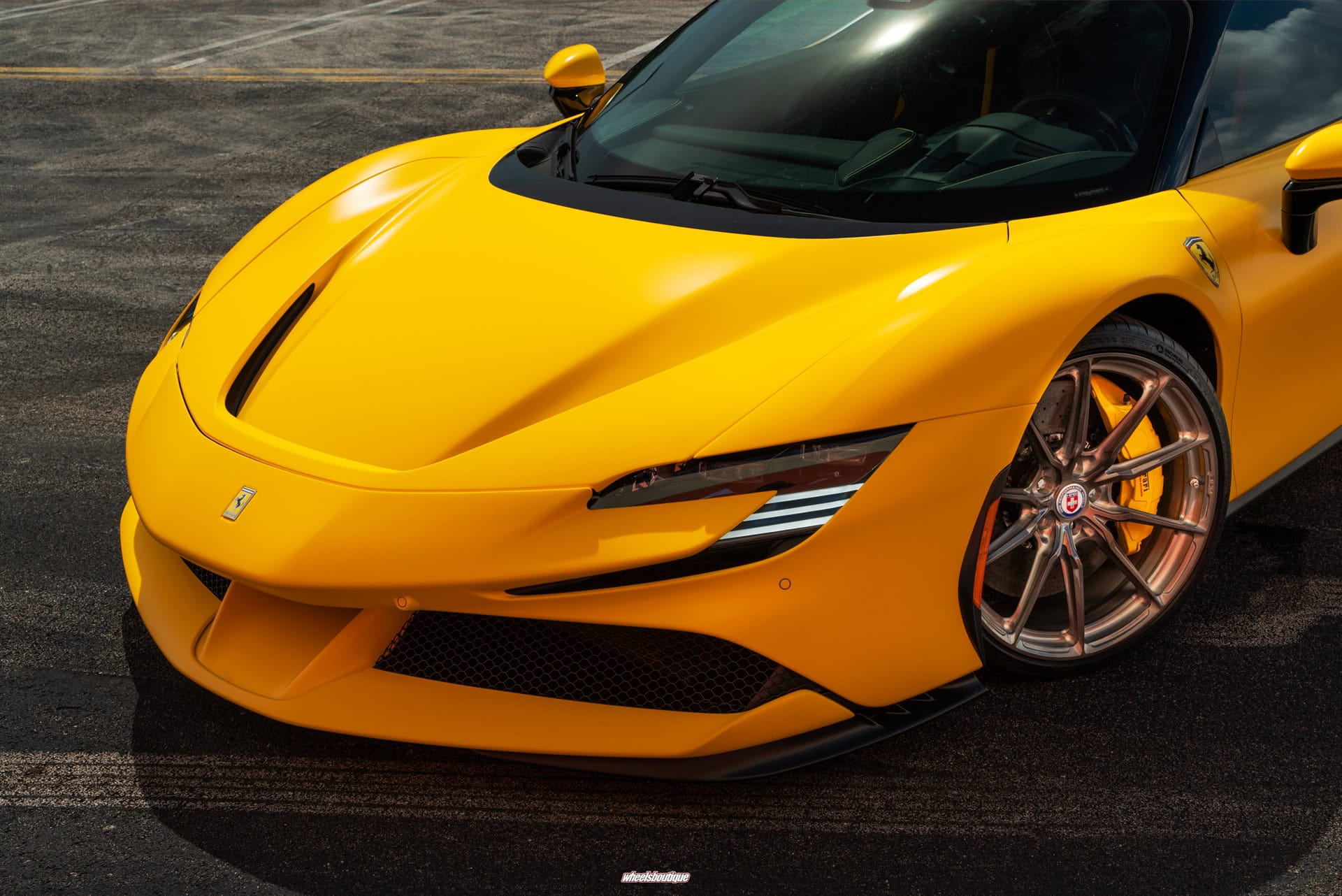Photo 26 of Ferrari SF90 Gialo Modena HRE P104SC