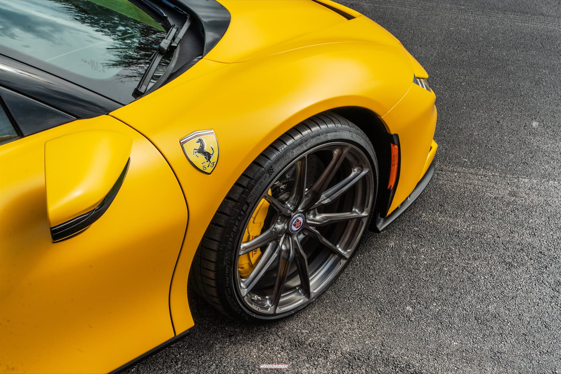 Photo 28 of Ferrari SF90 Gialo Modena HRE P104SC