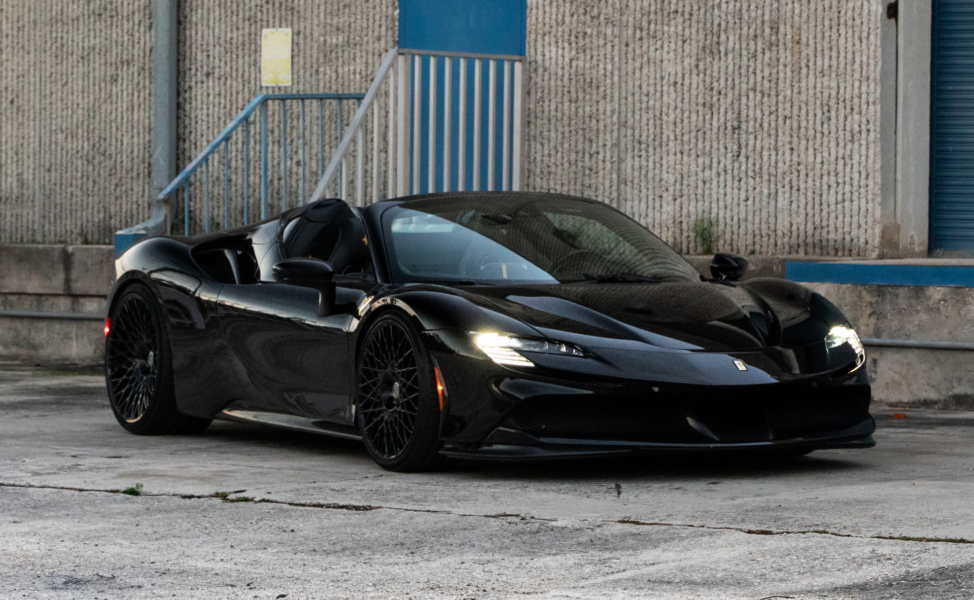 Ferrari SF90 | Nero | on HRE 501M | Gloss Black