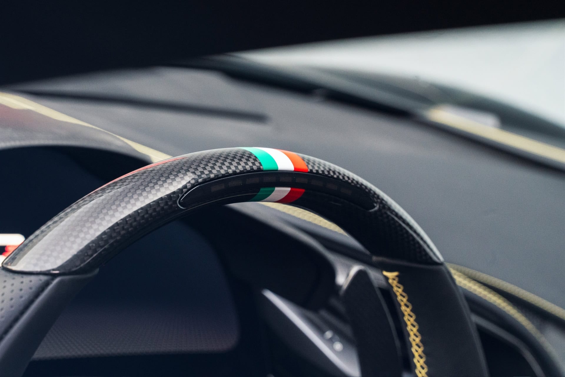 Ferrari SF90 | Nero | on HRE 501M | Gloss Black