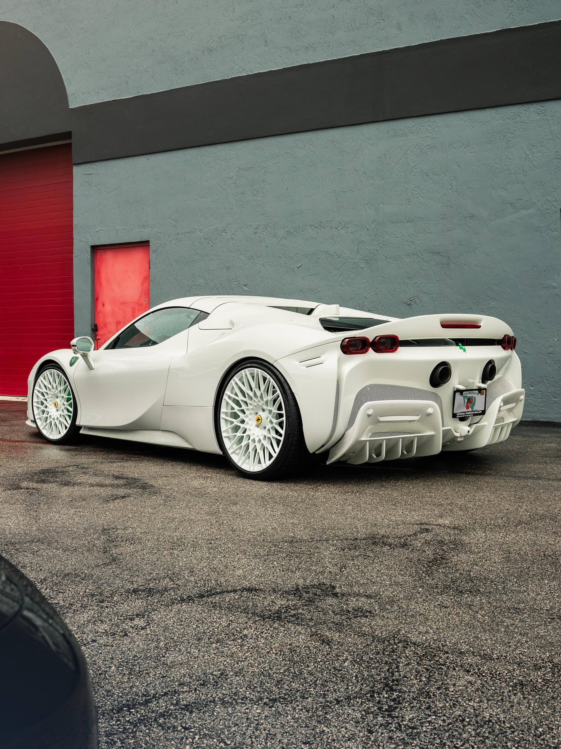 Photo 23 of Ferrari SF90 | Bianco Avus | on 1886 S015 | Gloss White