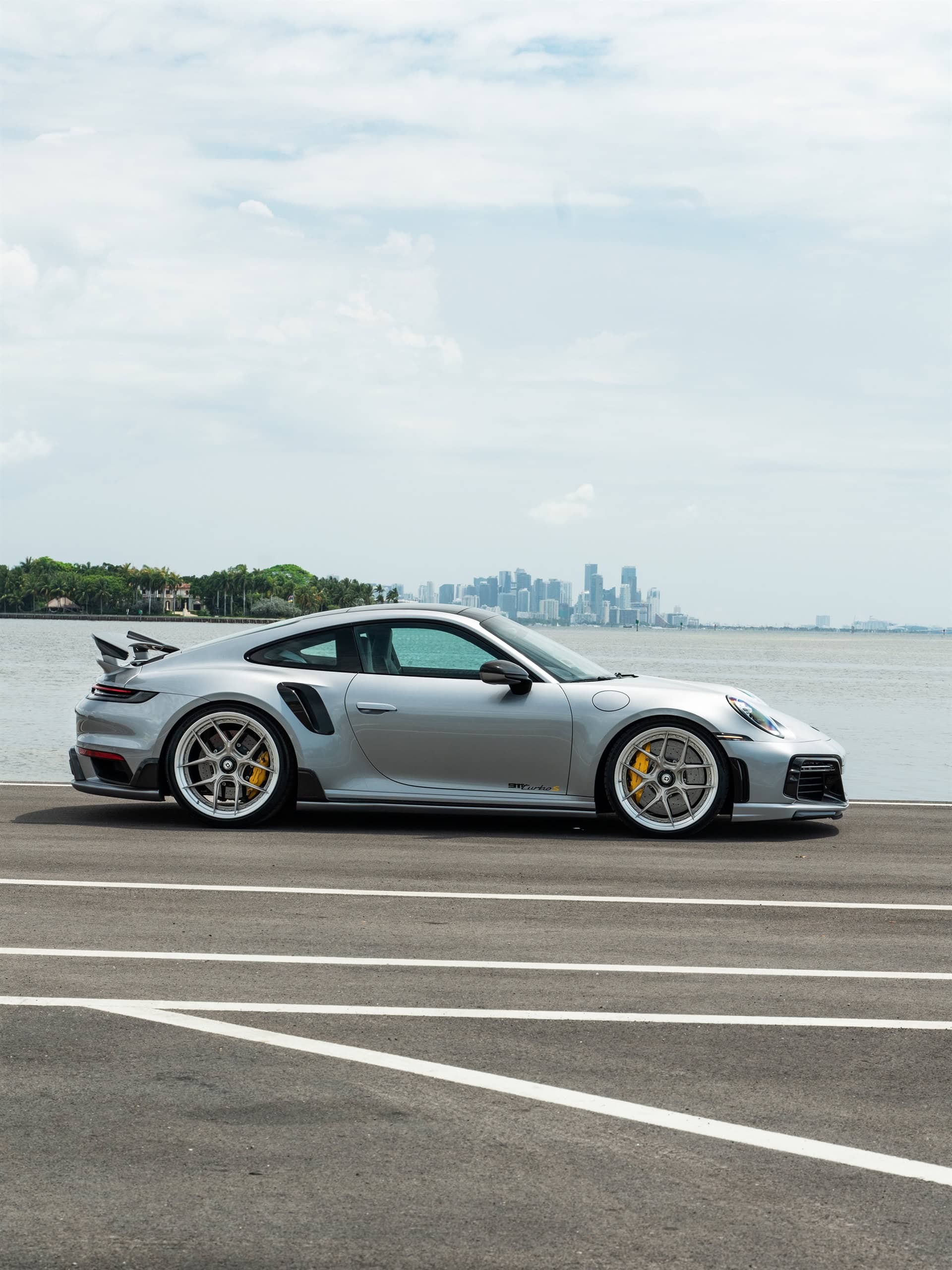 TECHART 992 Turbo S | GT Silver | on HRE S101SC | Satin White Gold
