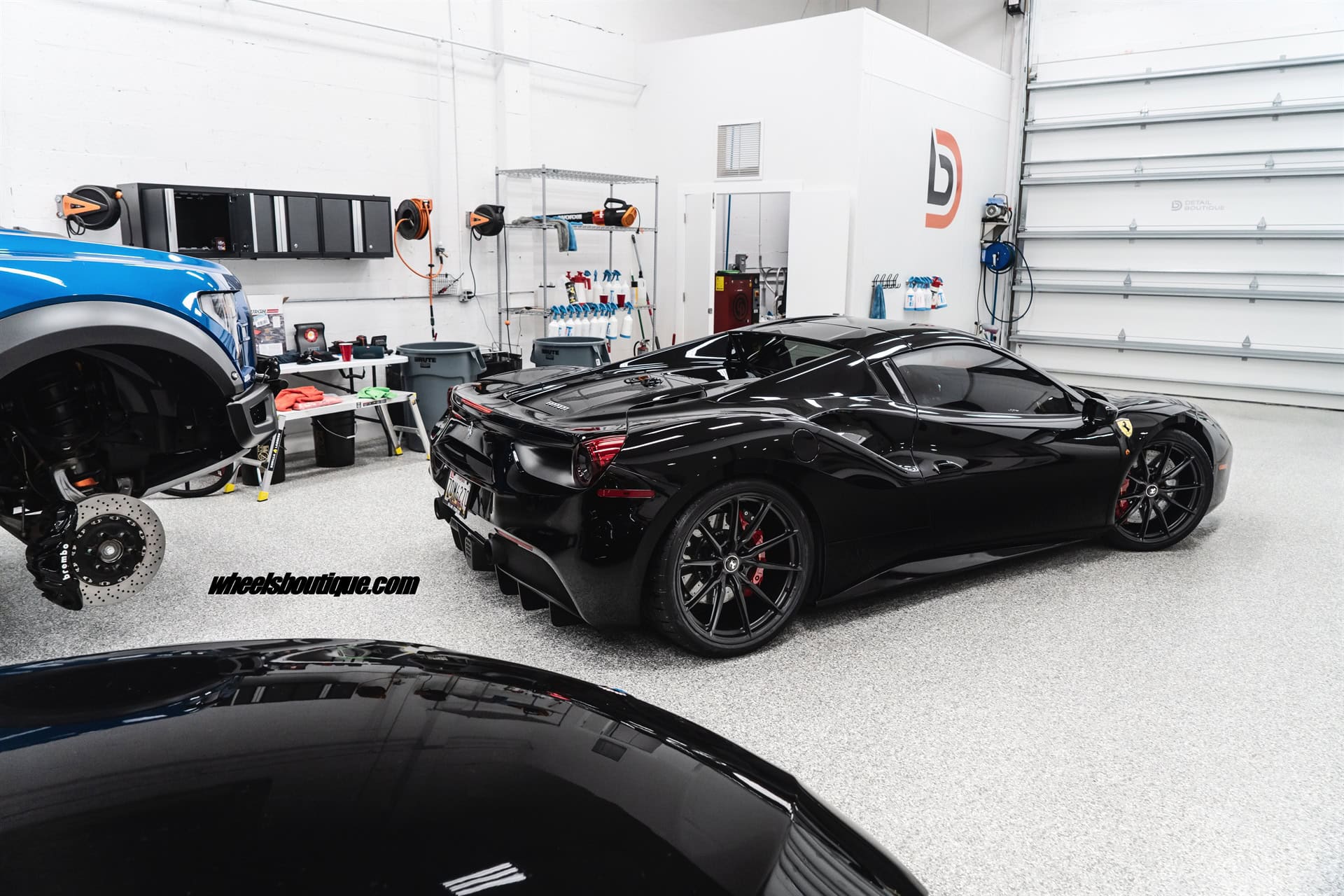 Ferrari 488 Spider | Nero | HRE P104SC | Satin Black