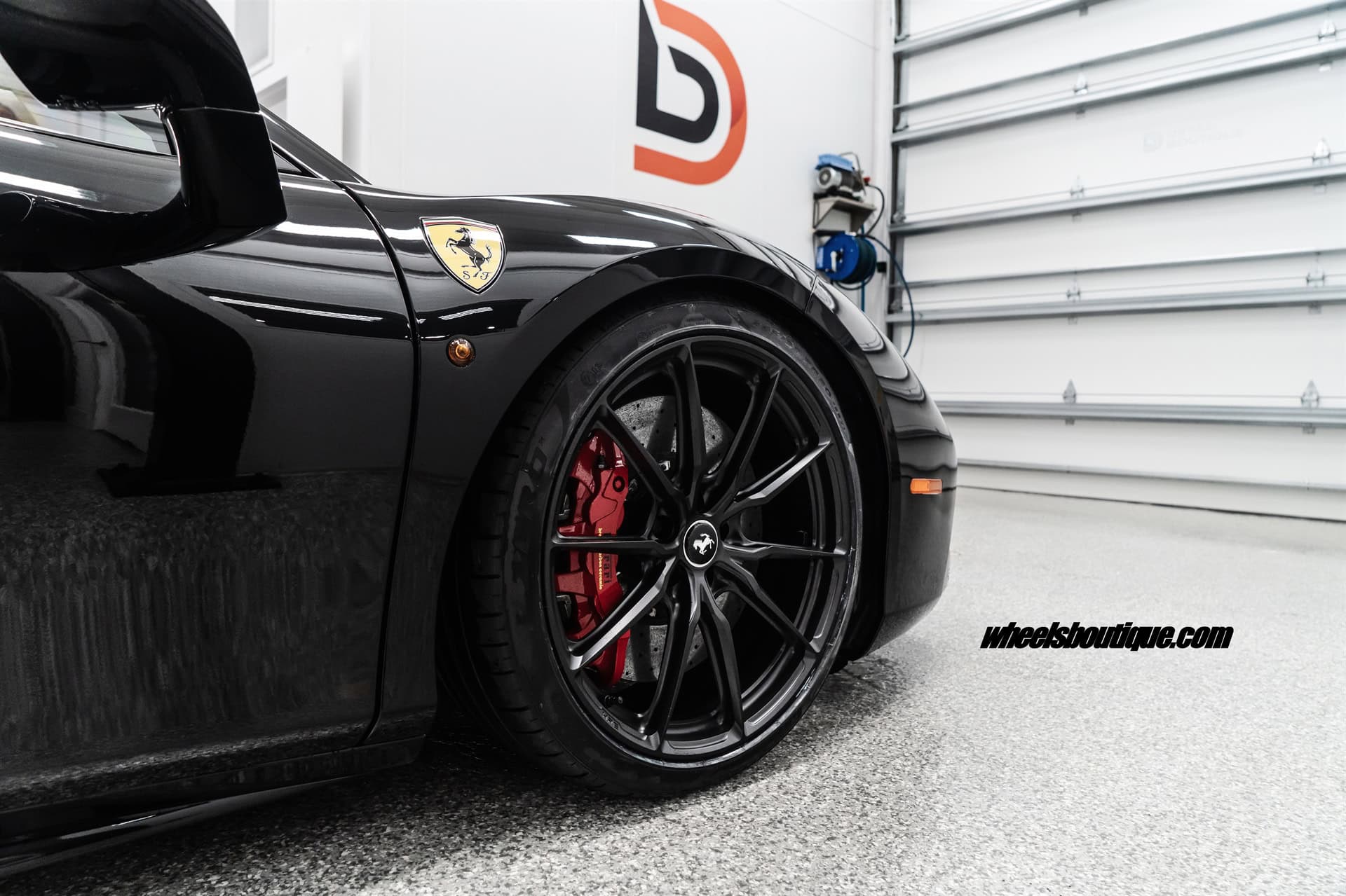 Ferrari 488 Spider | Nero | HRE P104SC | Satin Black