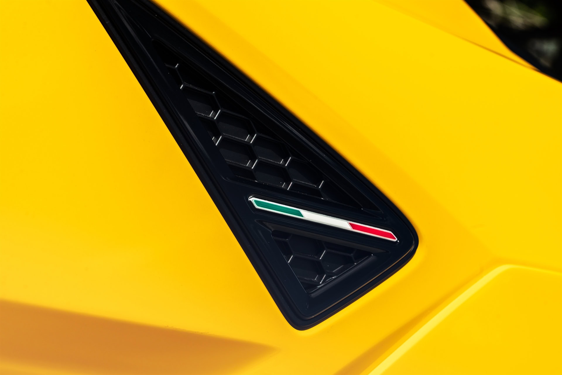 Photo 39 of Novitec Esteso Lamborghini Urus – RETROSeries RS5.3