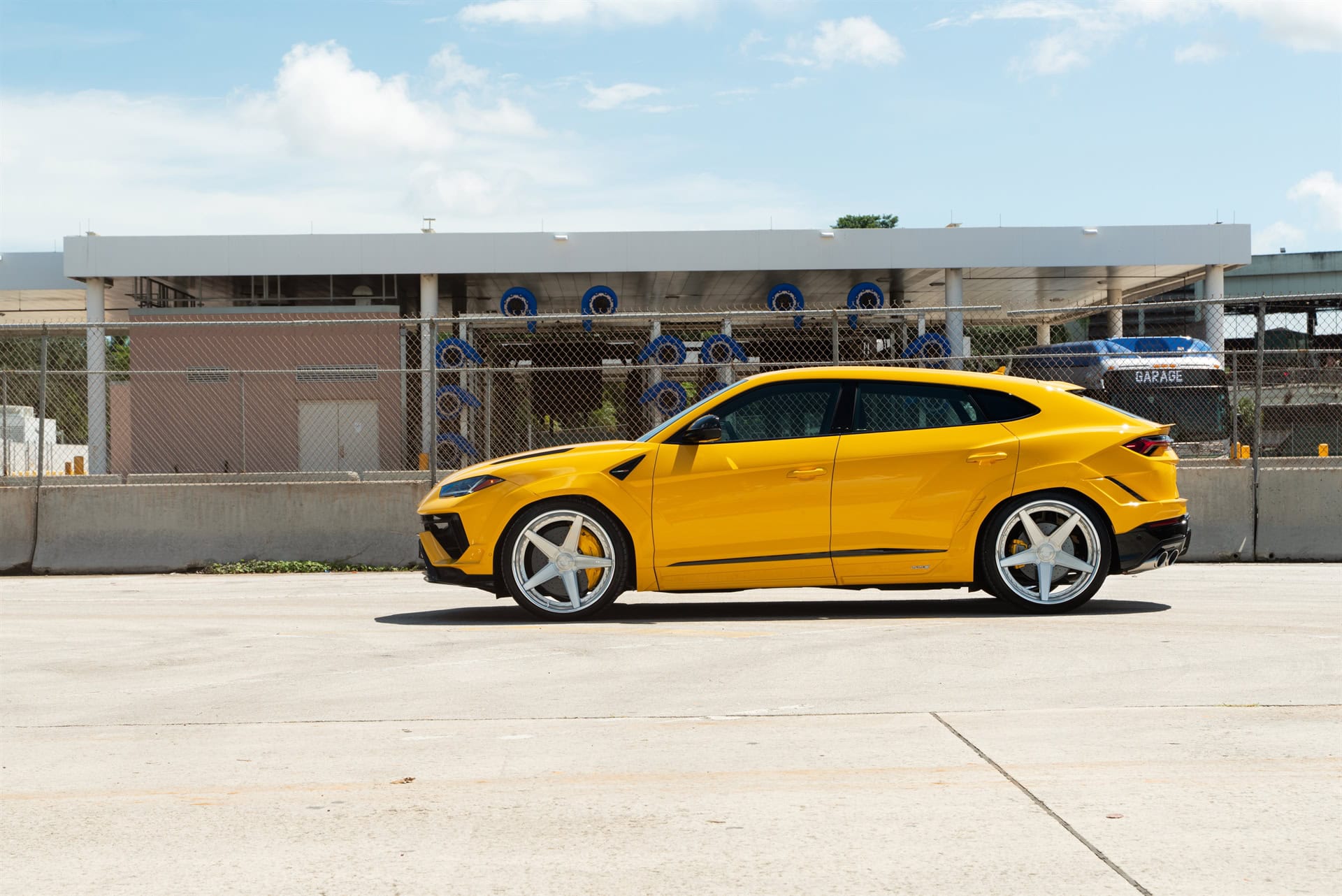 Photo 50 of Novitec Esteso Lamborghini Urus – RETROSeries RS5.3