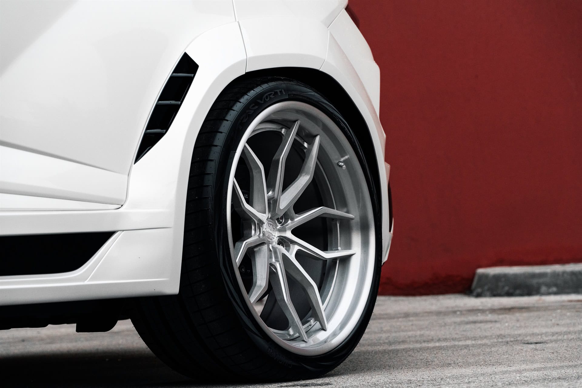 ANRKY AN31 | Lamborghini Urus 3
