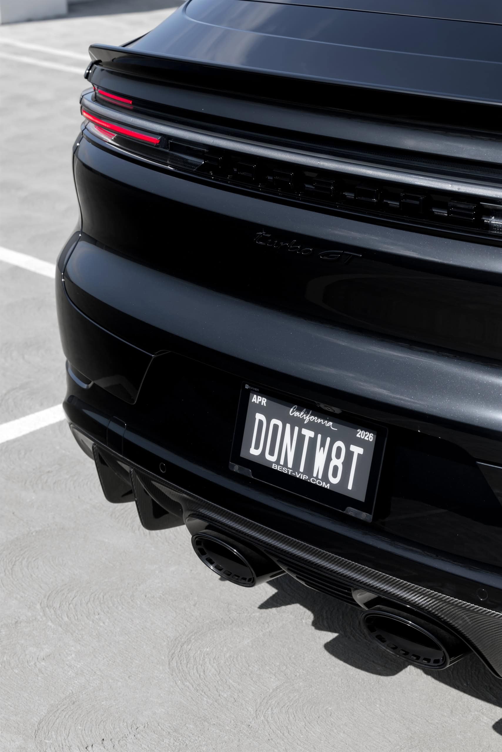 Porsche Cayenne on HRE 522M