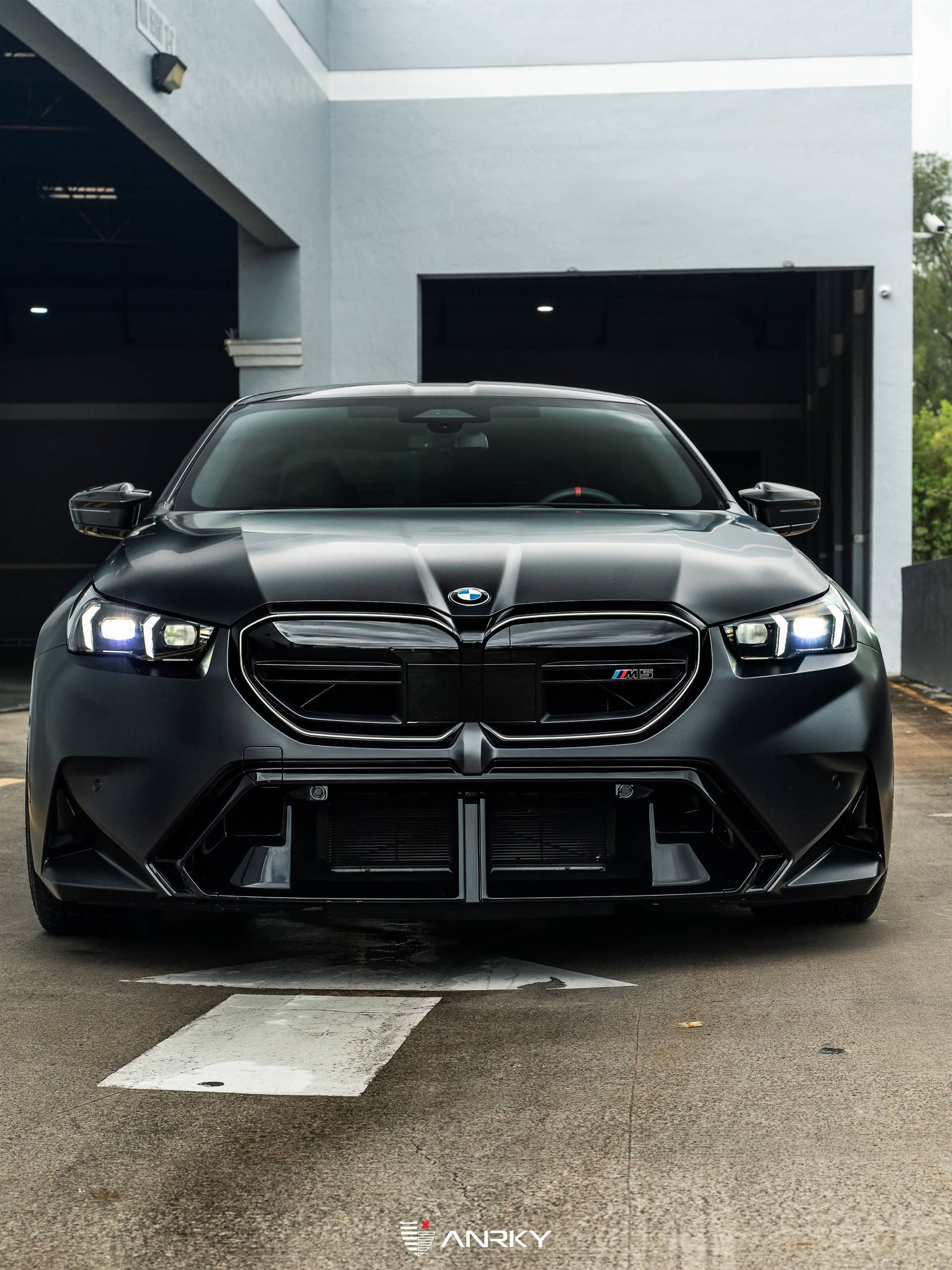BMW G90 M5 – AN22 SeriesTWO