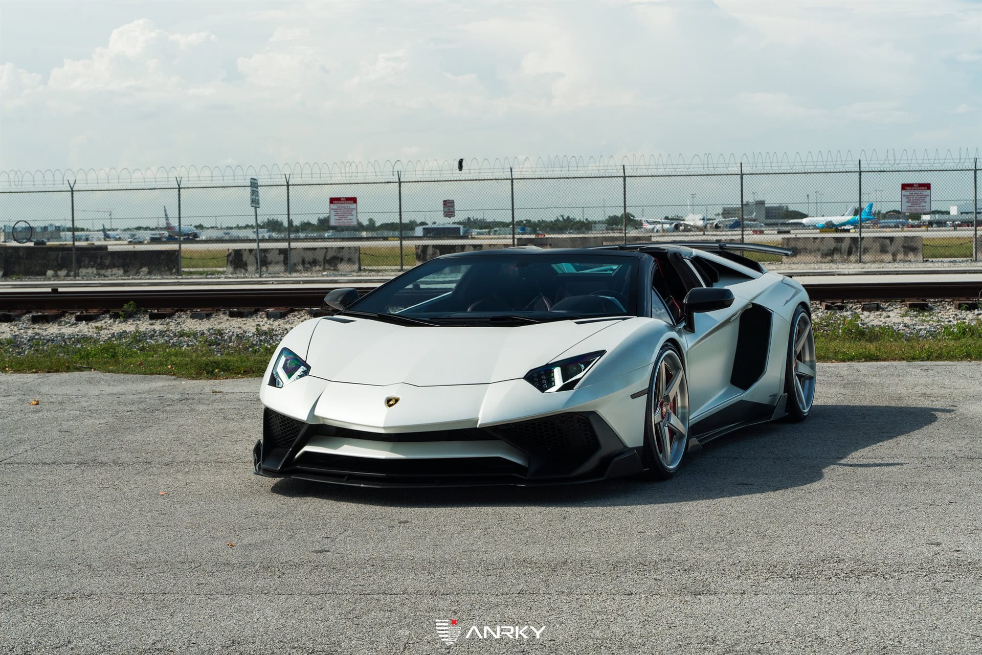 Photo 23 of Lamborghini Aventador SV Roadster – RETROSeries RS5.3
