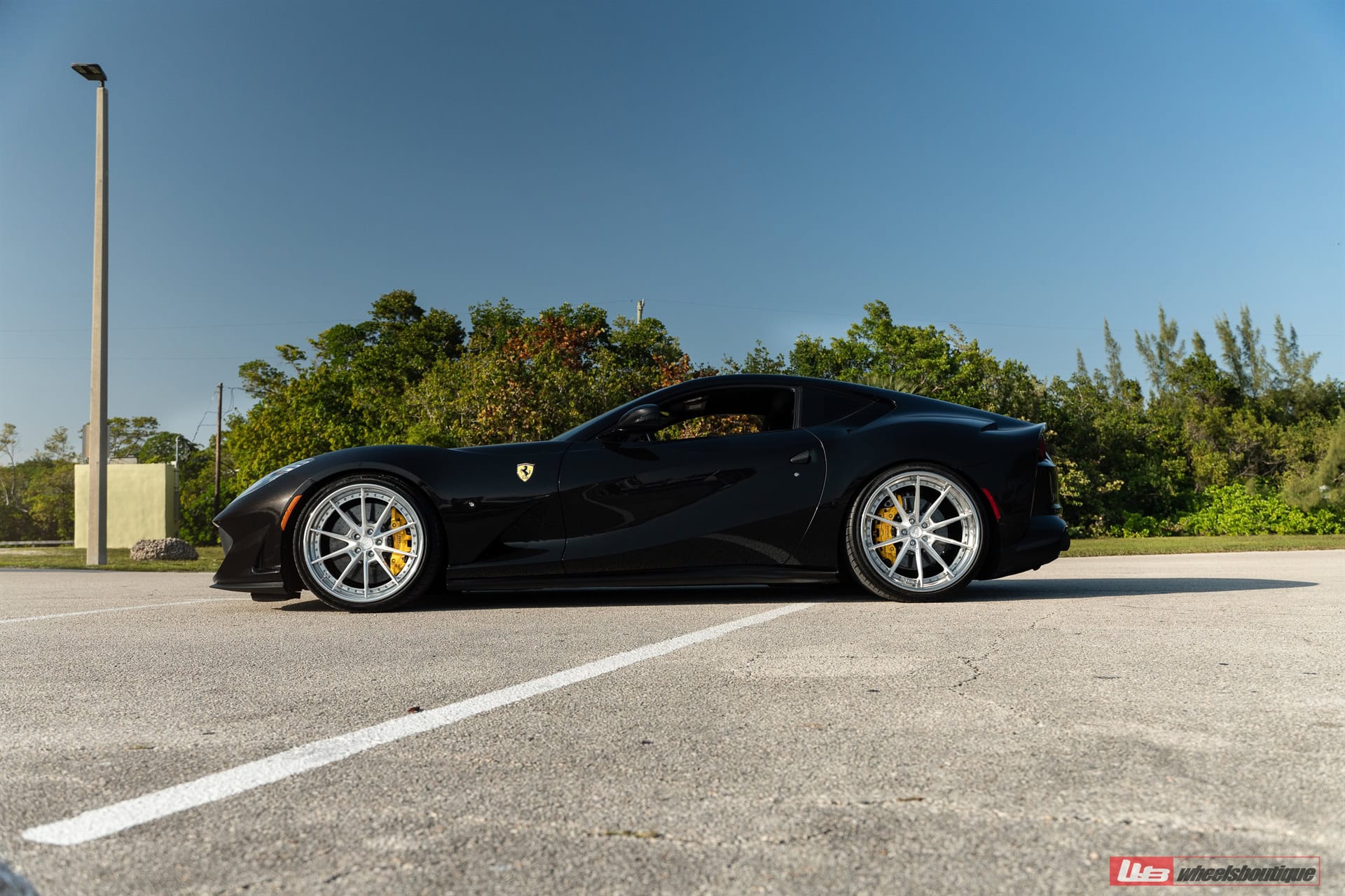 ANRKY AN38 | Ferrari 812 Superfast 1