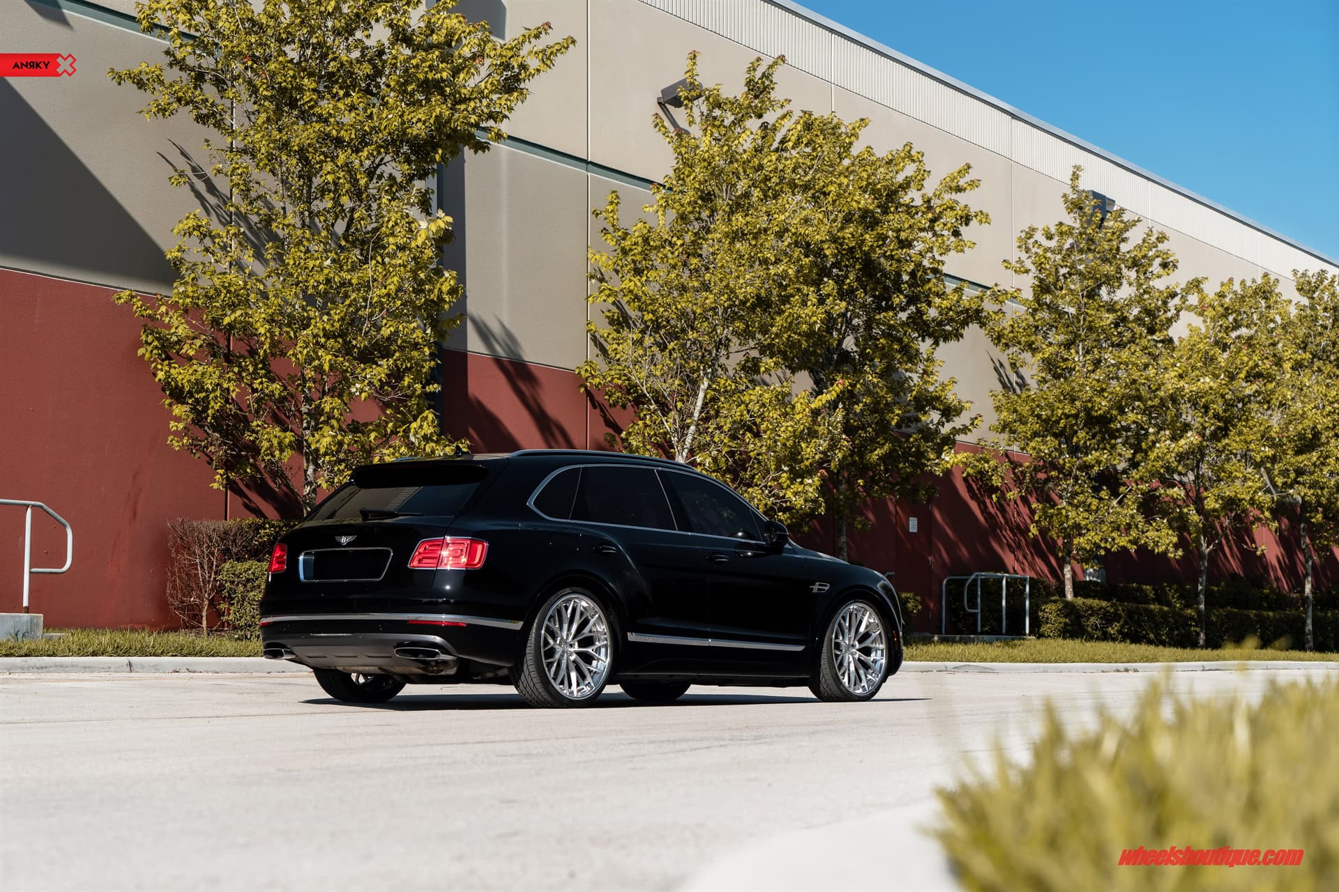 ANRKY AN30 | Bentley Bentayga