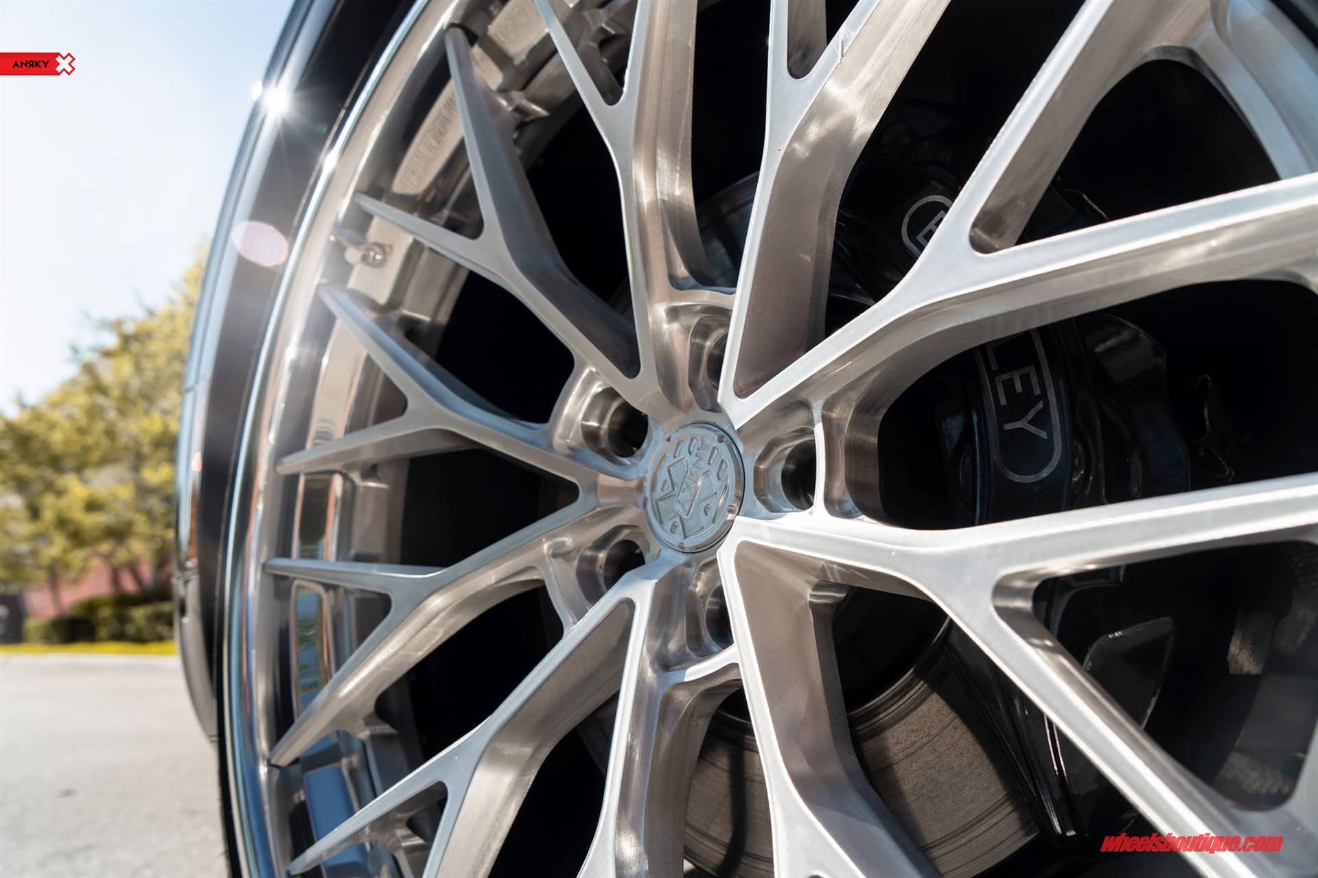 ANRKY AN30 | Bentley Bentayga