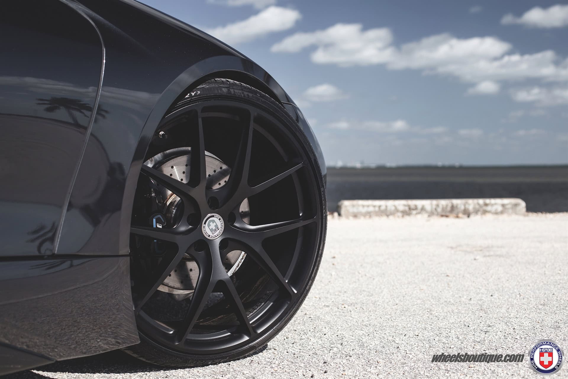 HRE P101 – Black Out | BMW i8
