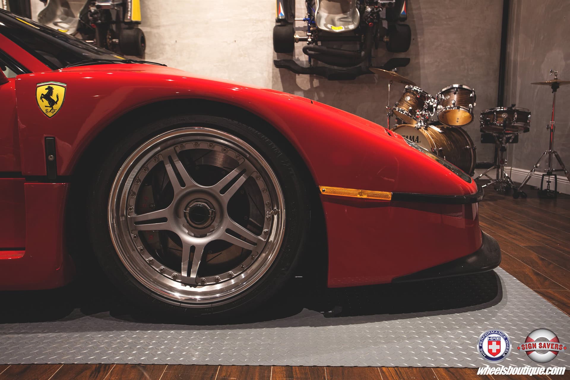 HRE 547 @ The Sign Savers | Ferrari F40