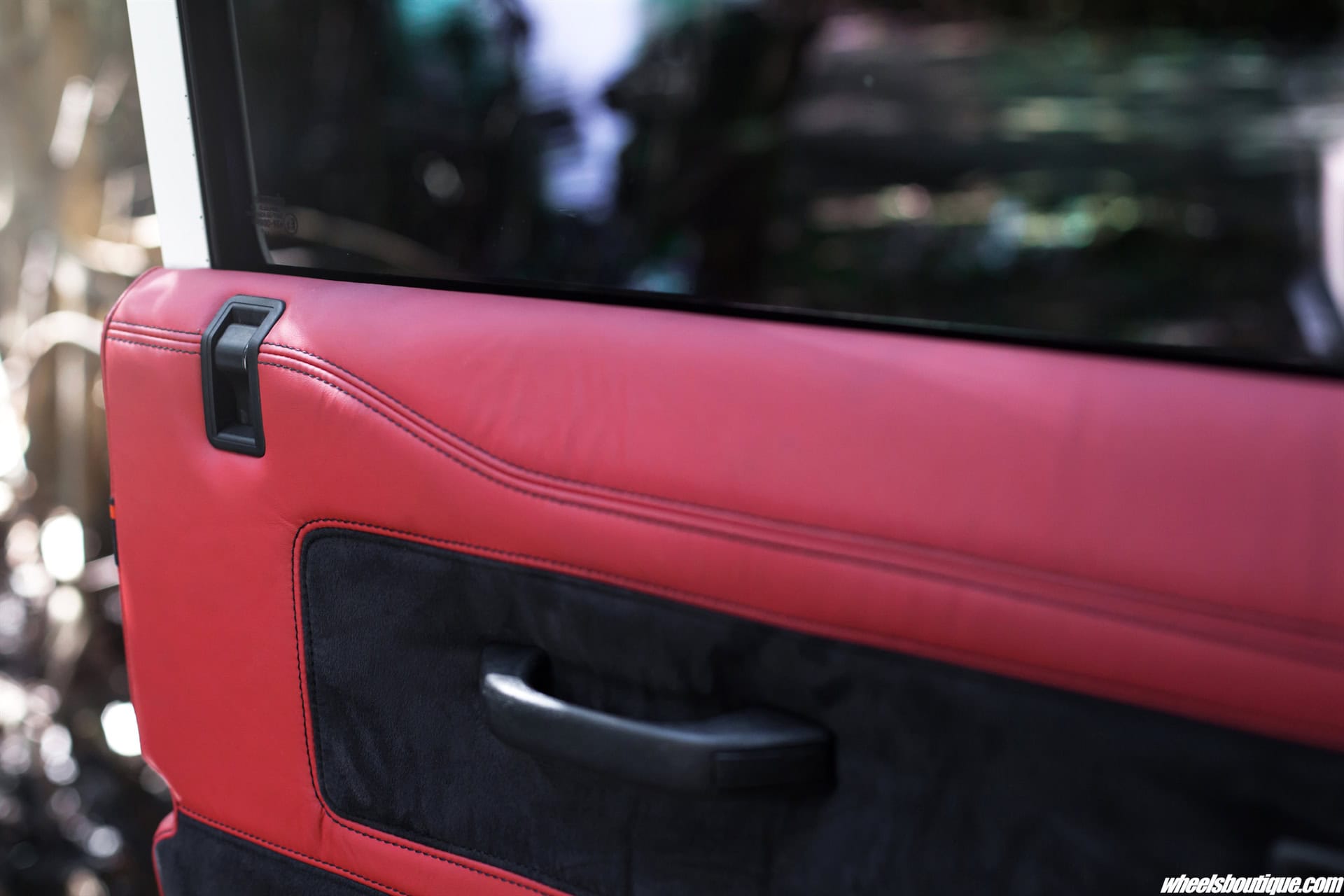 Land Rover Defender – Kahn Design WideBody