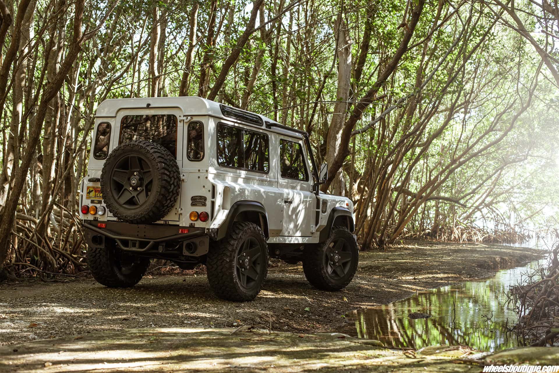 Photo 23 of Land Rover Defender – Kahn Design WideBody