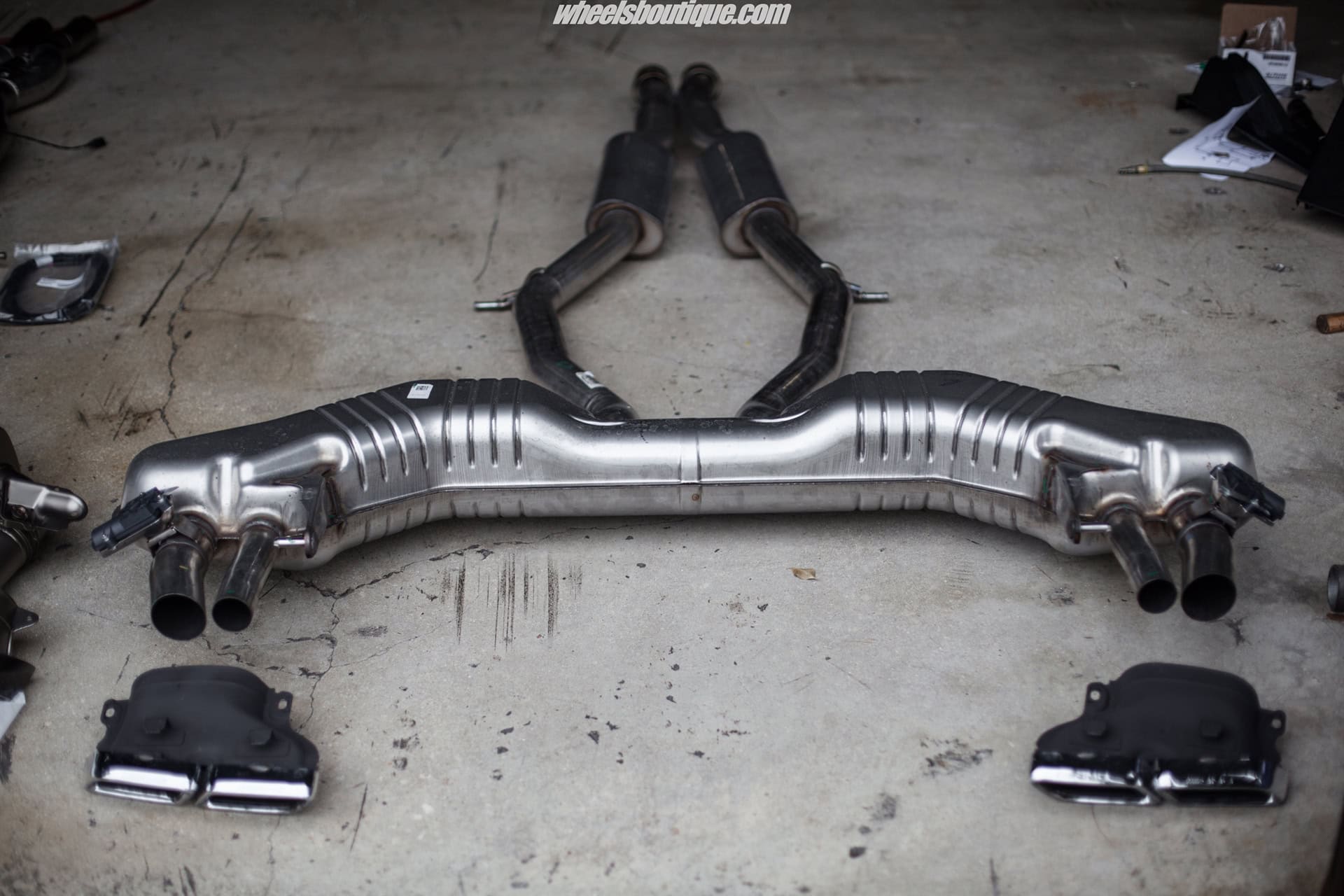 HRE P104 with Akrapovic Exhaust | Mercedes S63 AMG Cabrio