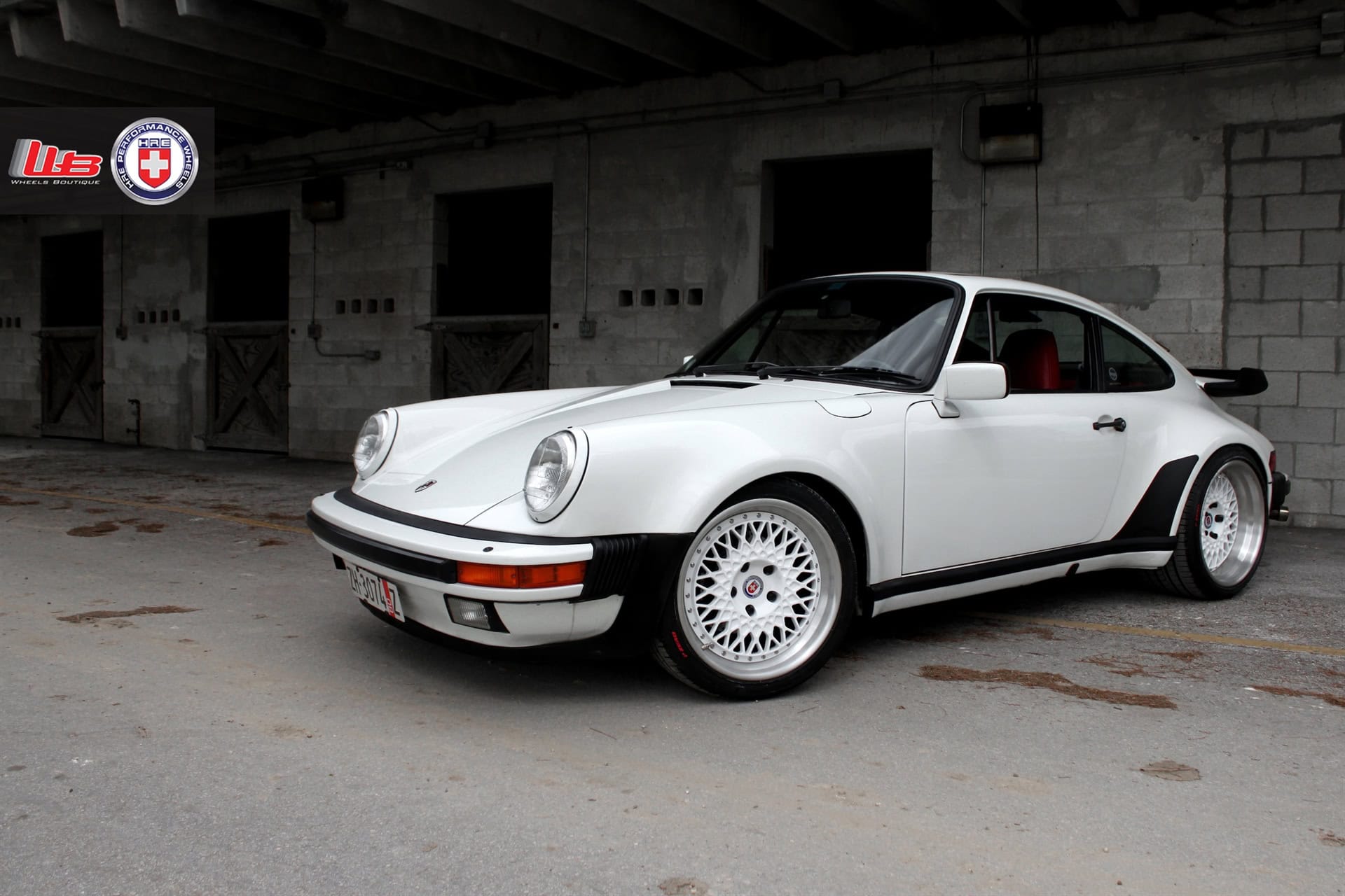 PORSCHE 930 TURBO ON HRE 501
