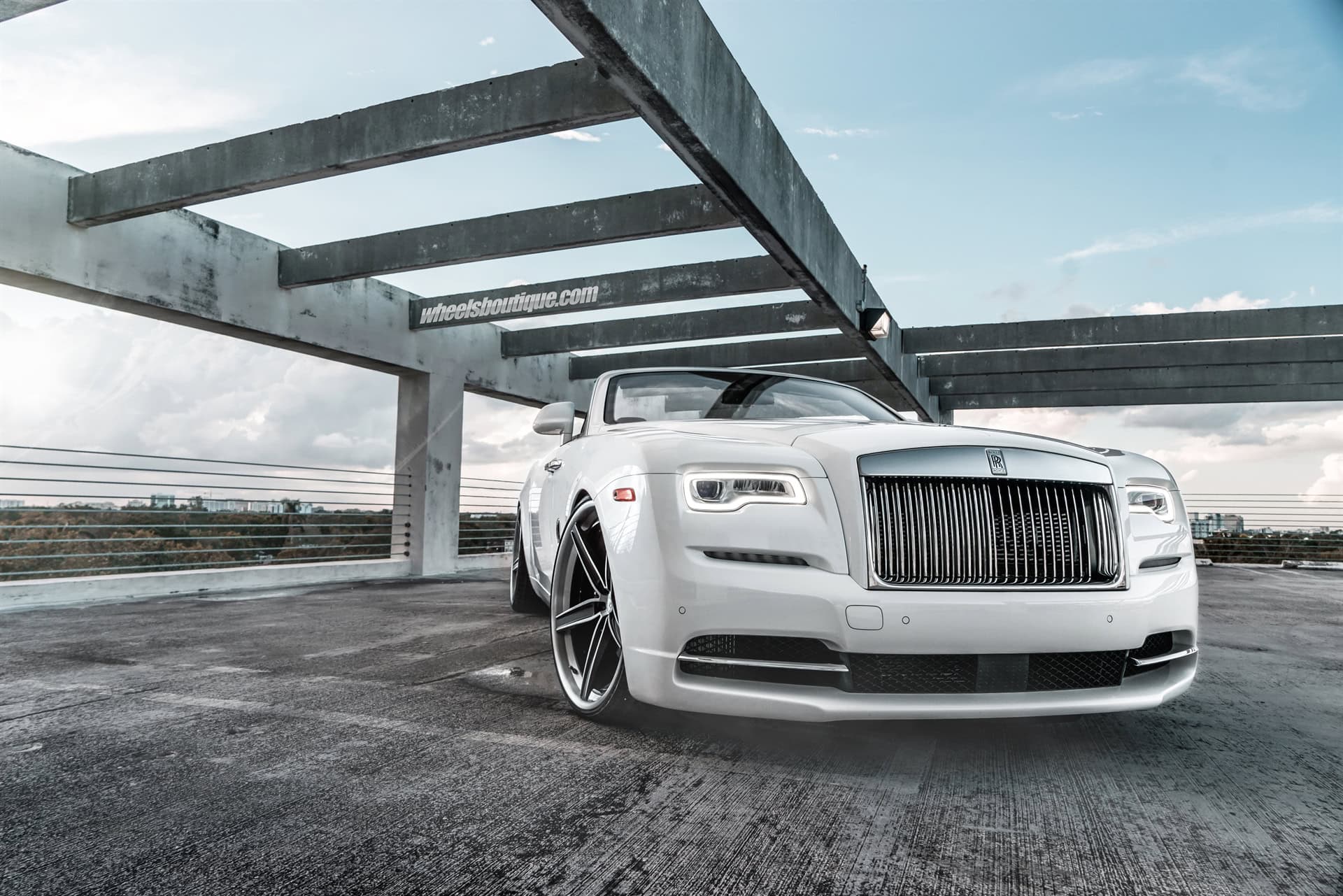 ANRKY AN35 | Rolls Royce Dawn