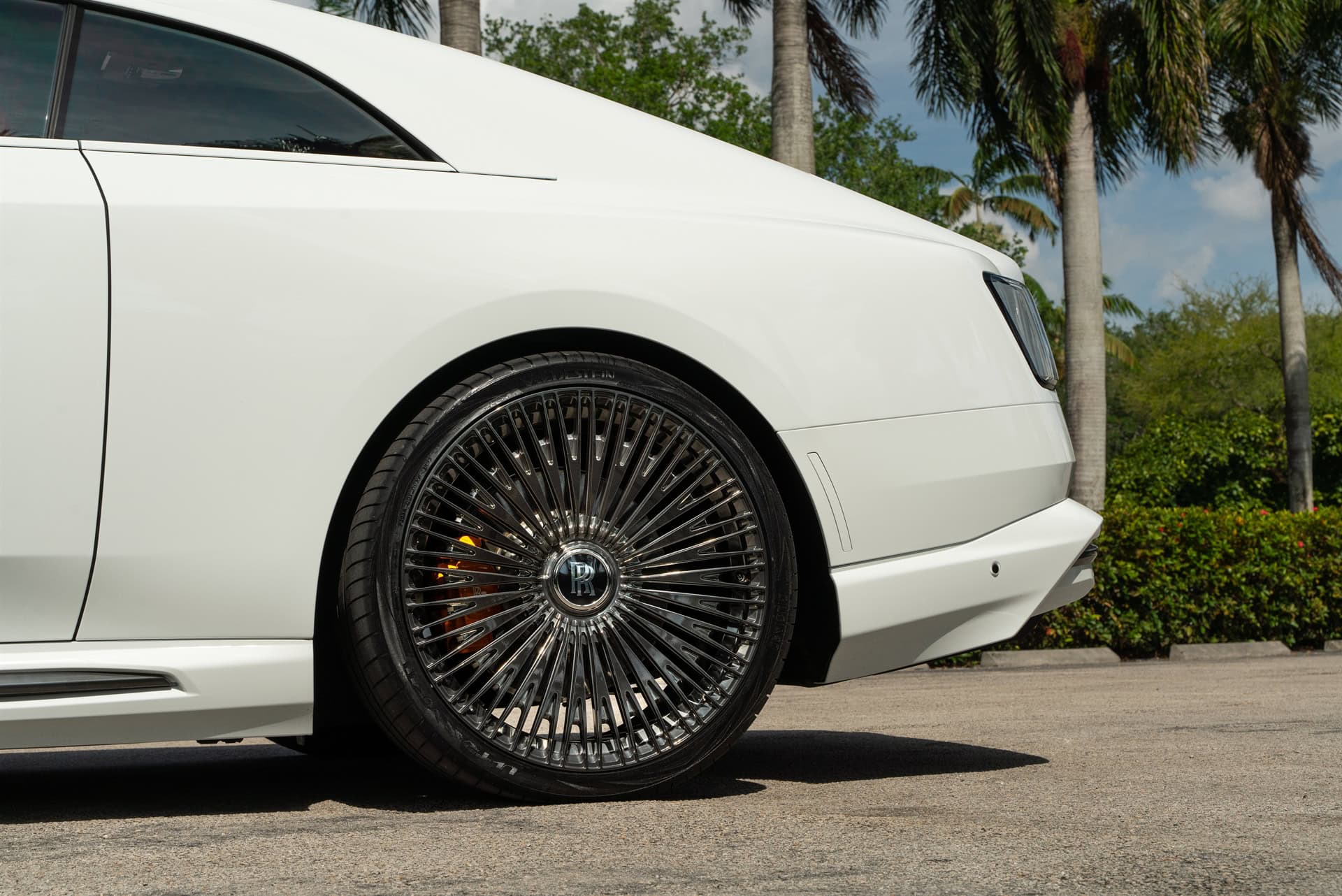 Photo 21 of 1886 Wheels | Rolls Royce Spectre