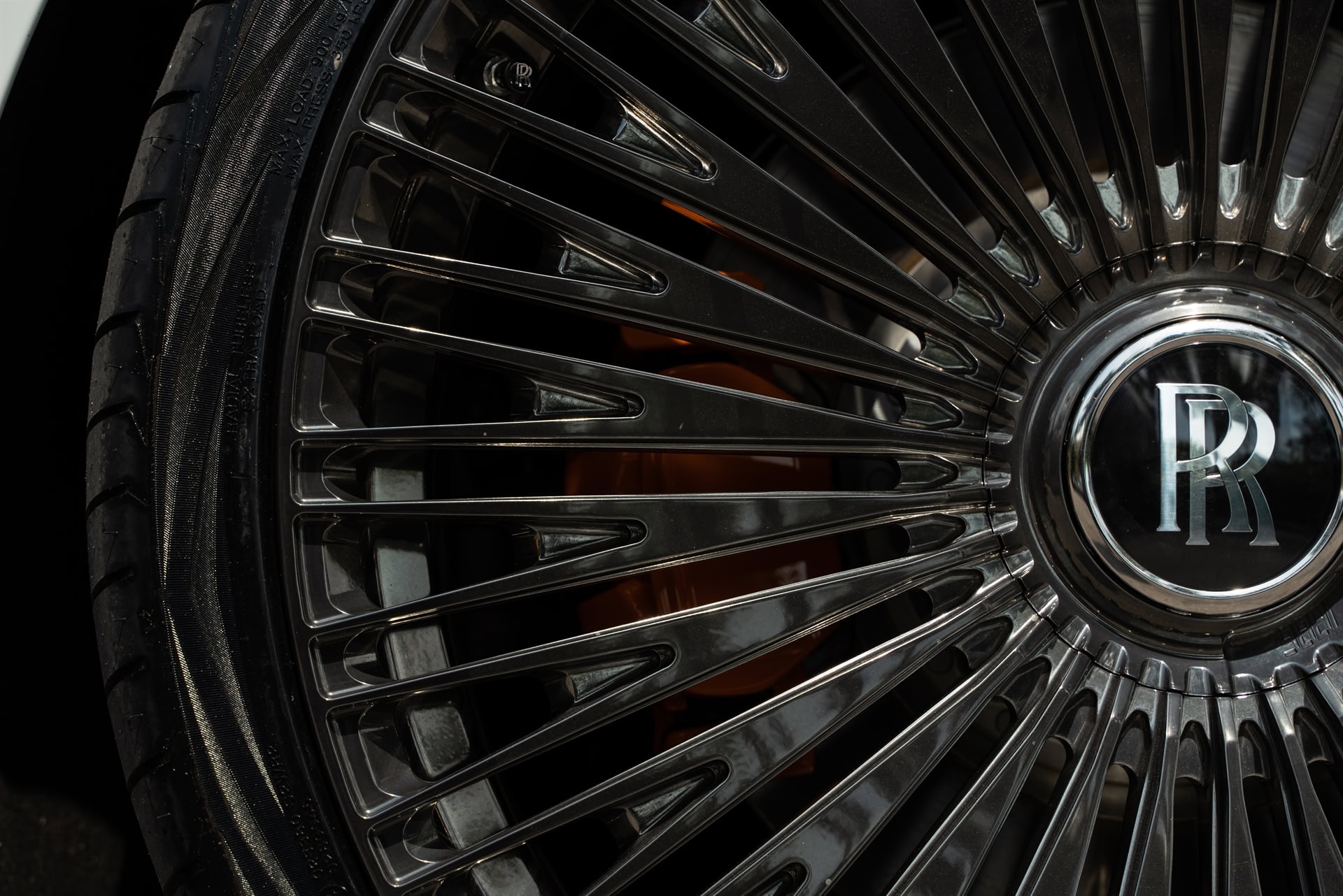 Photo 23 of 1886 Wheels | Rolls Royce Spectre
