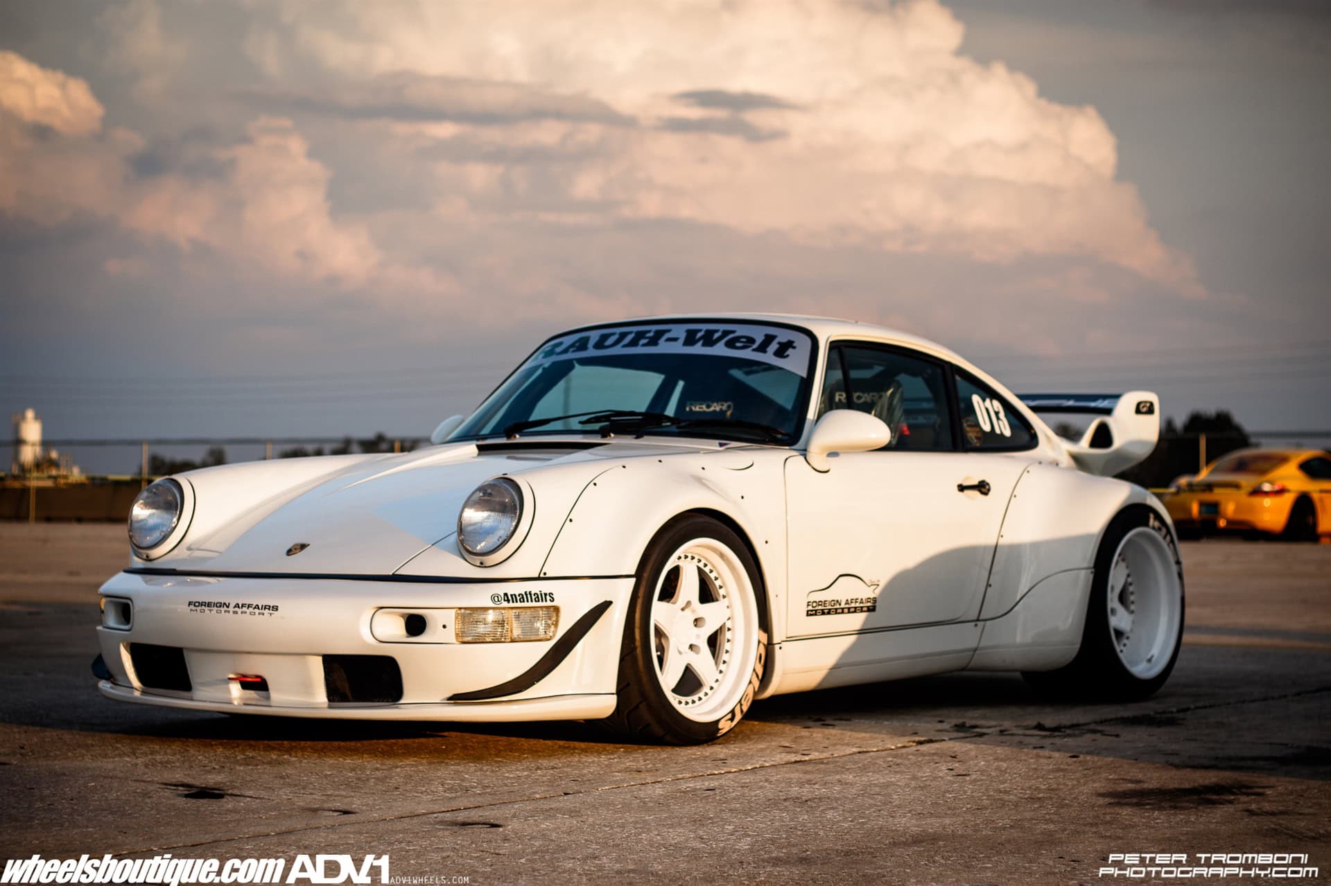 RWB Porsche 964 Turbo