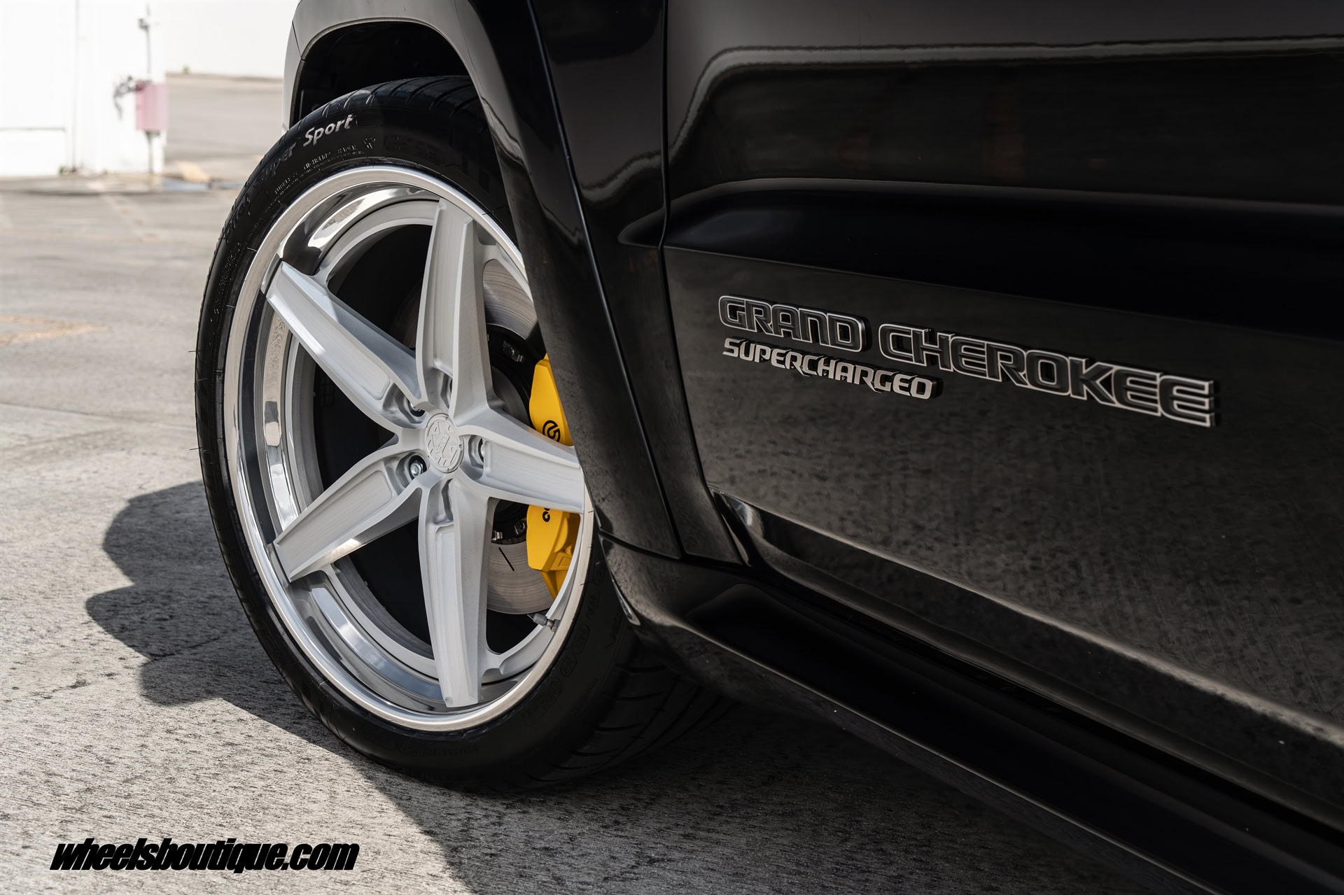 ANRKY AN35 | Jeep Grand Cherokee Trackhawk