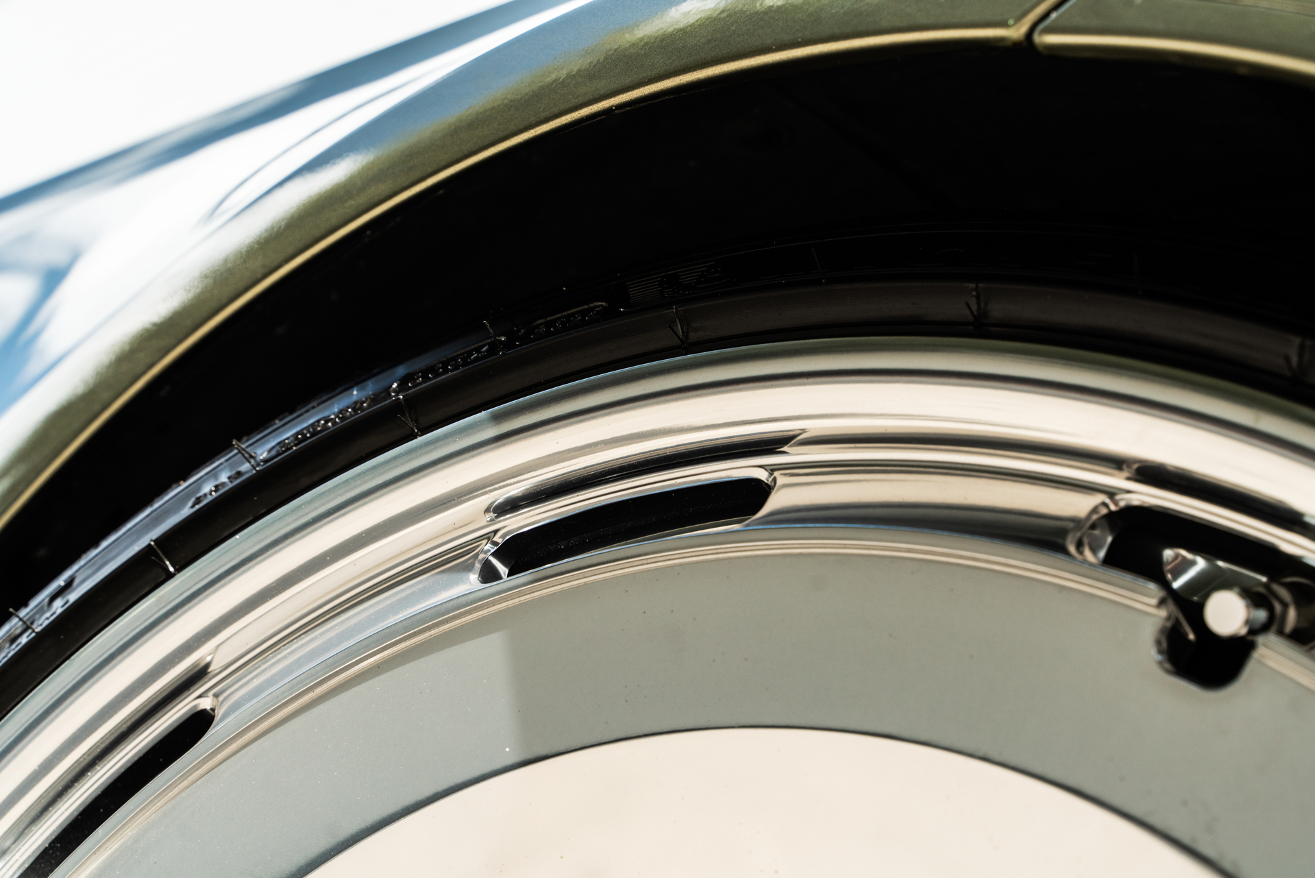 Merecedes S-Class on AG Wheels