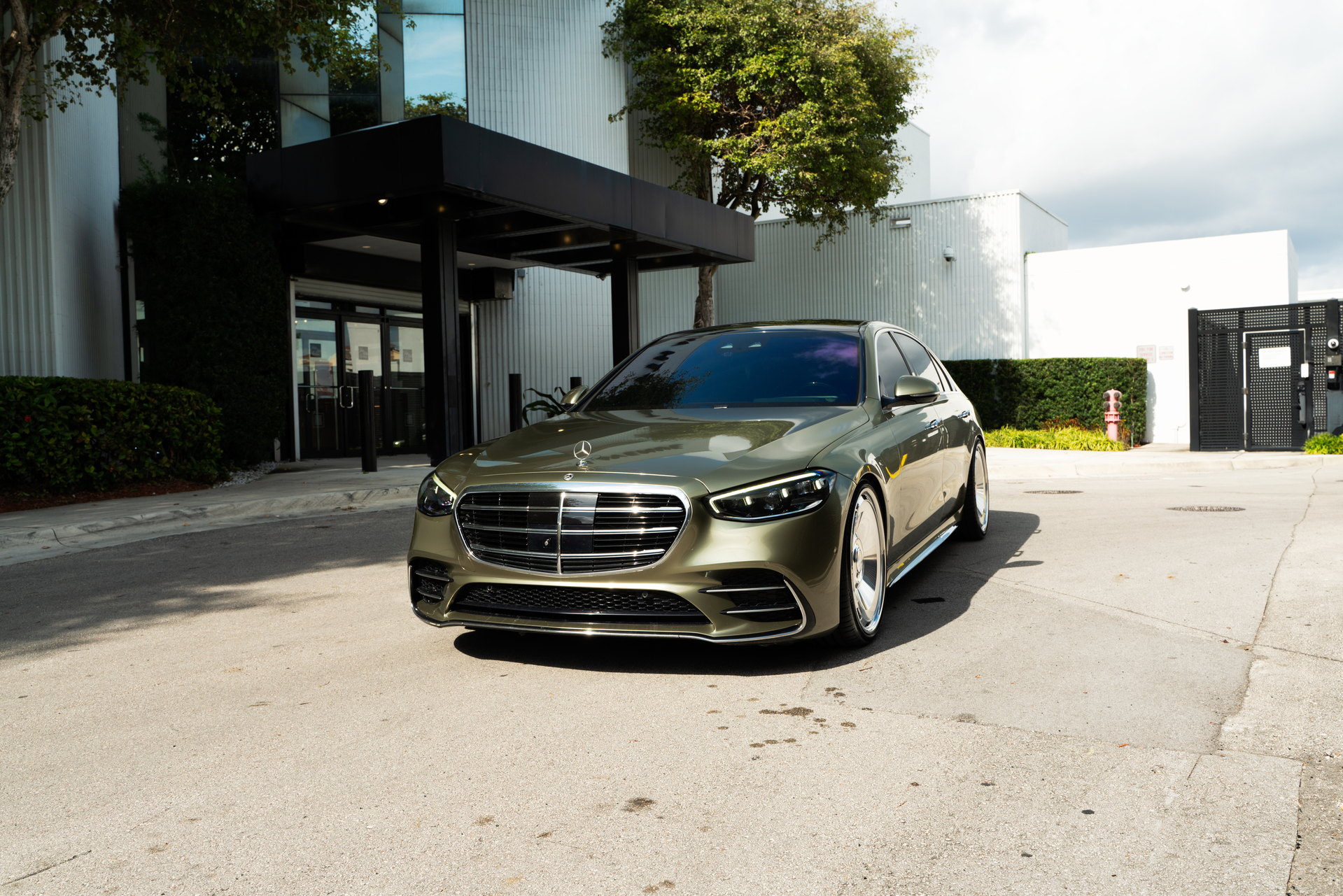 Merecedes S-Class on AG Wheels